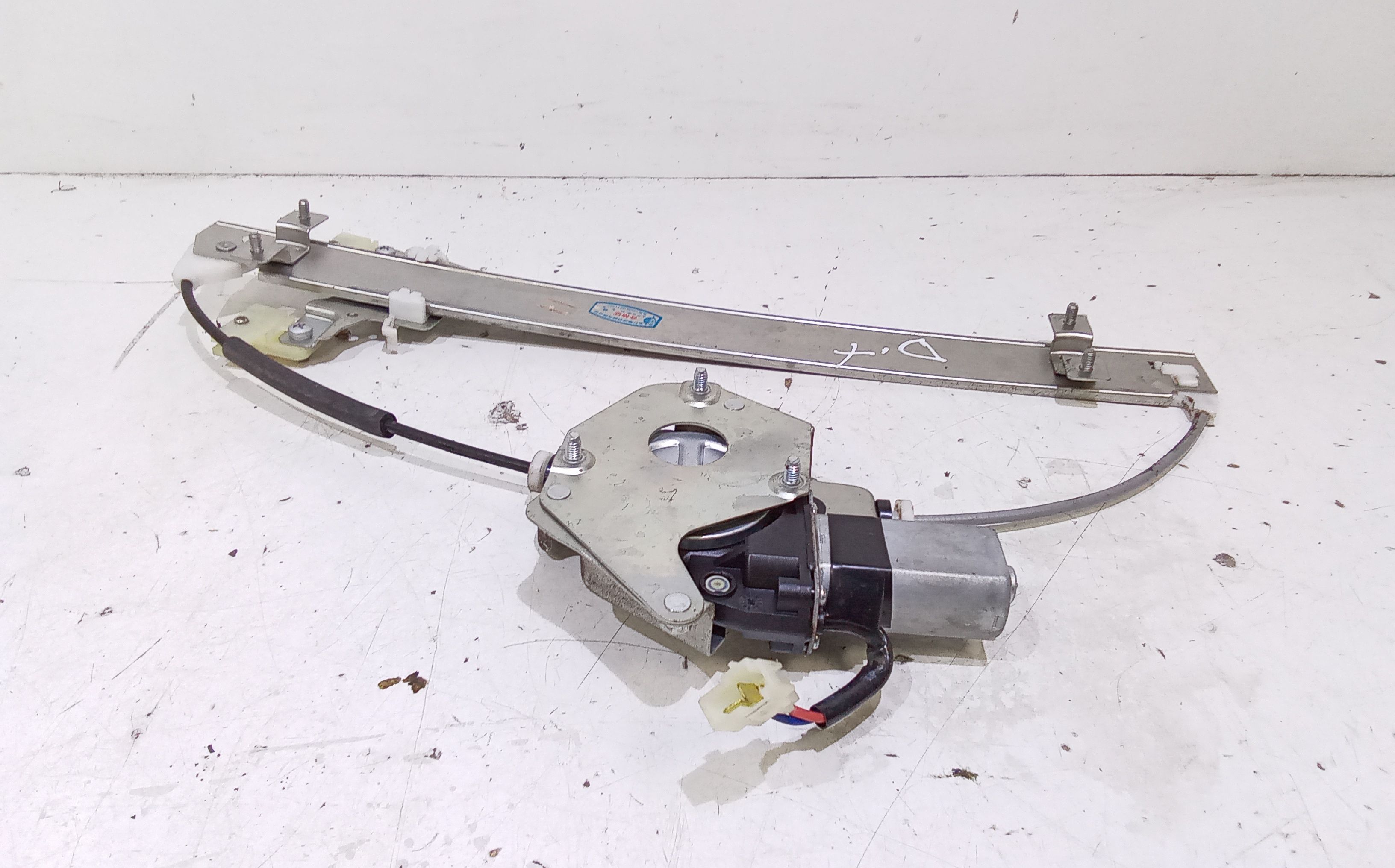 Alzacristallo Porta Ant. Destro Usato