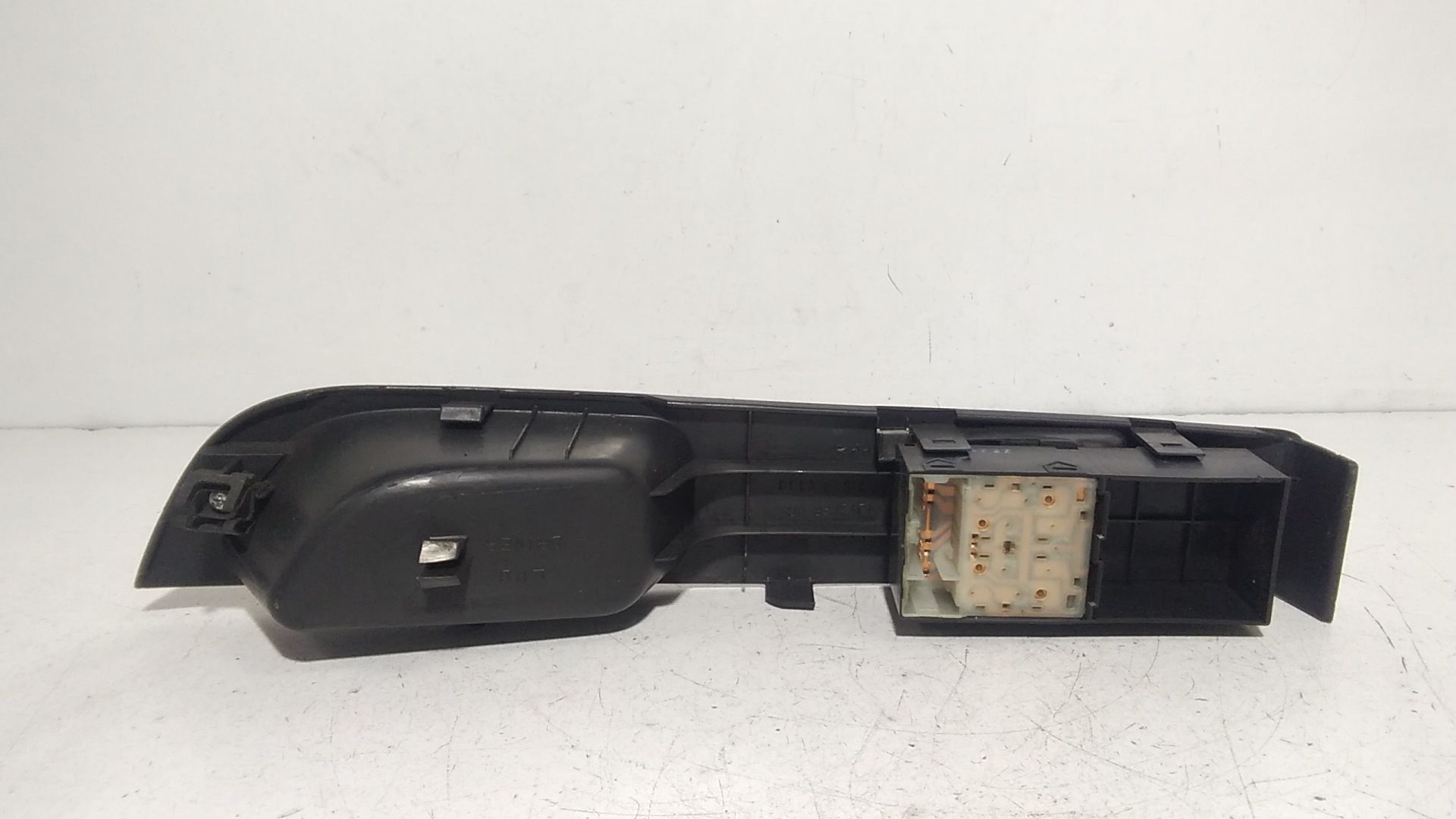 Interruttore Alzacristalli Porta Ant. Sinistro Usato