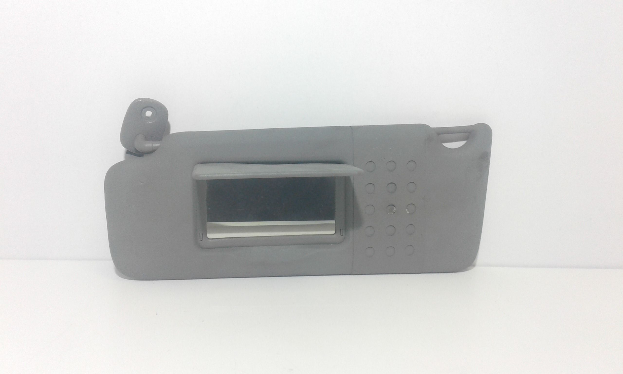 Aletta Parasole Parabrezza Sinistro 8200249085 Usato