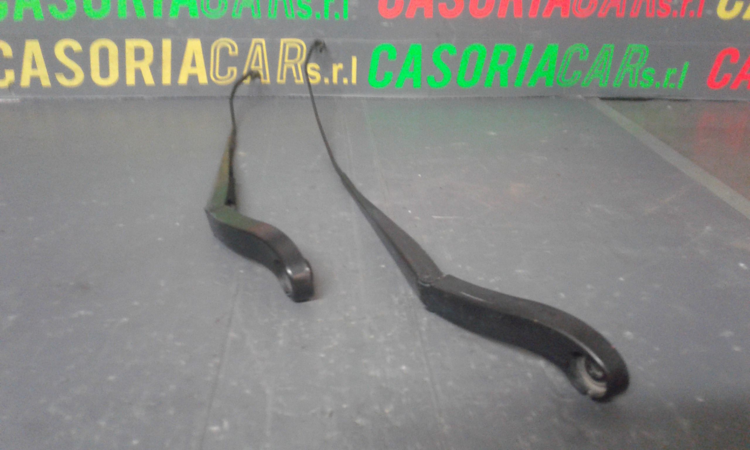 Braccio Tergiparabrezza Usato