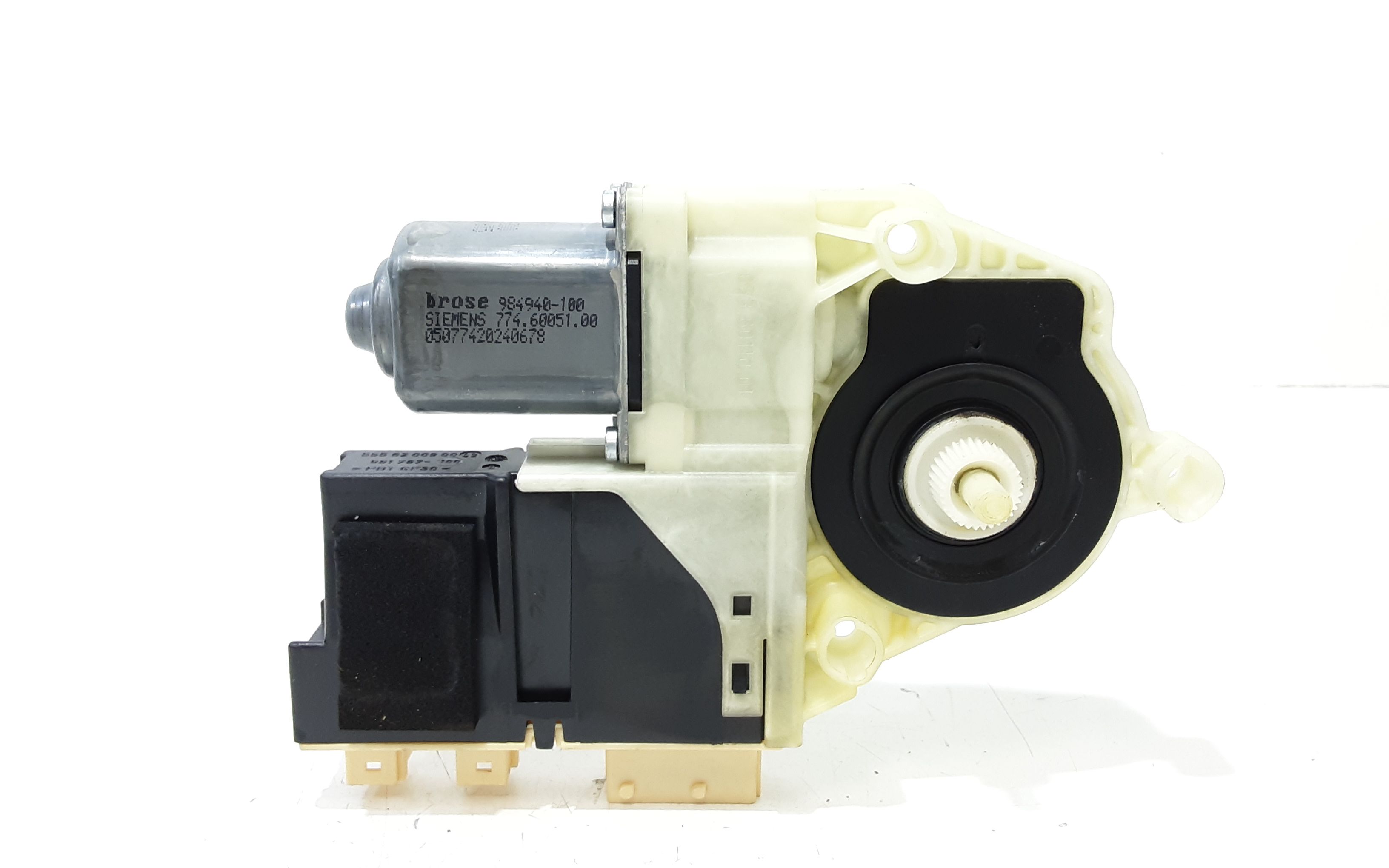 Motorino Alzacristallo Porta Ant. Destro 9222AV Usato