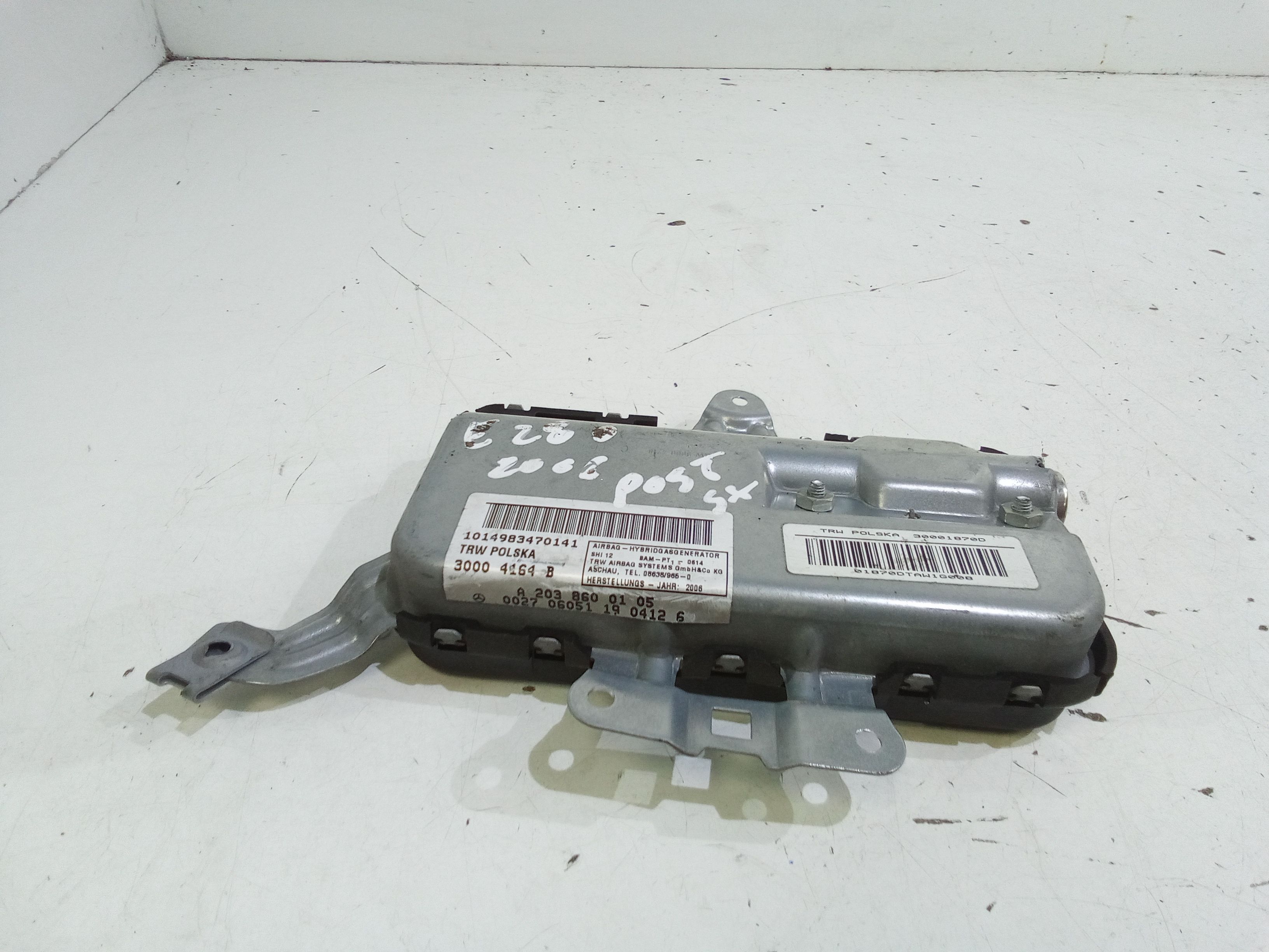 Dispositivo Airbag Lat. Post. Sinistro A2038600105 Usato