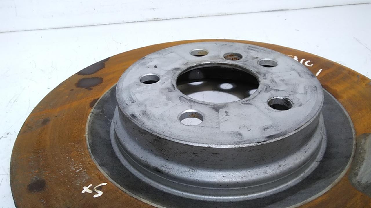 Disco Freno Post. Sinistro 34216799369 Usato