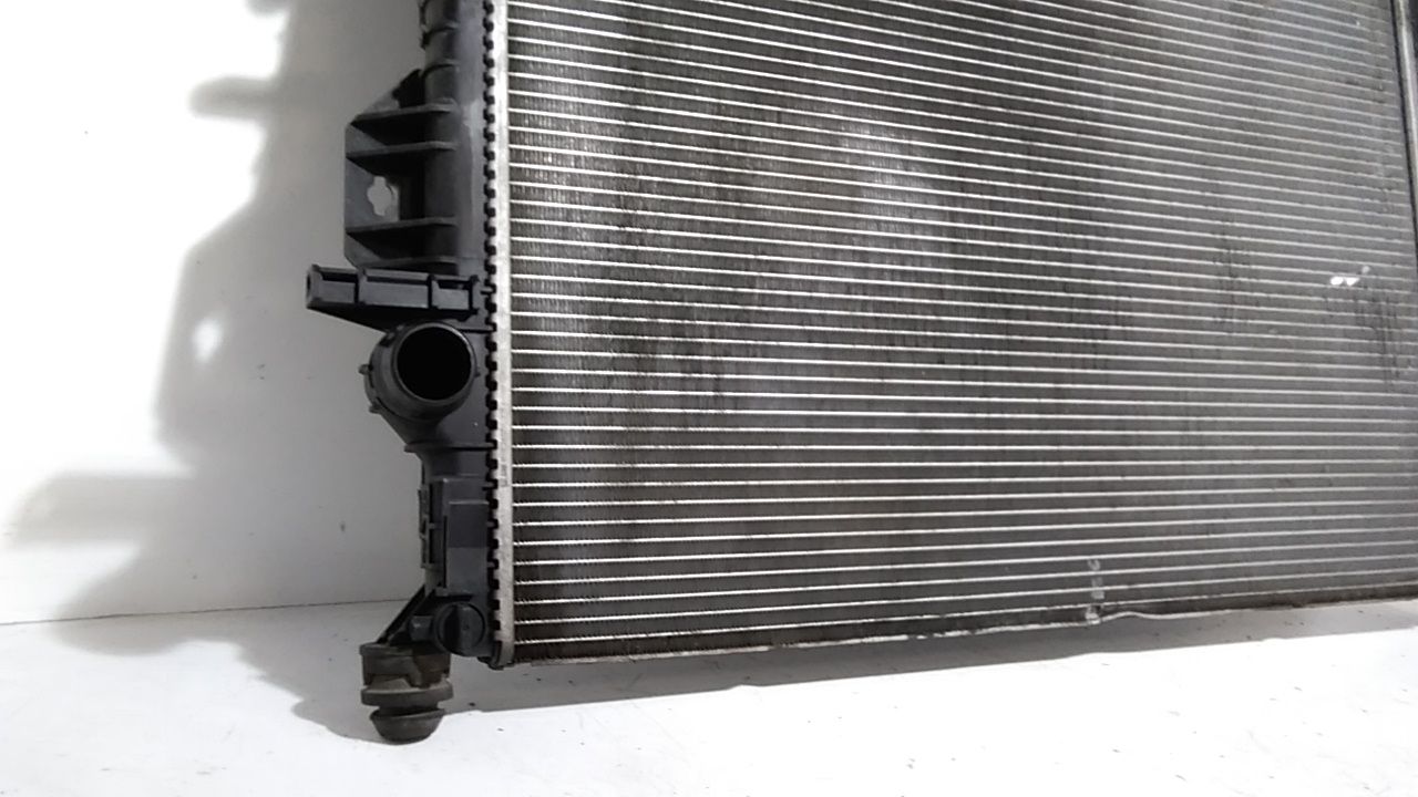 Radiatore LR006715 Usato