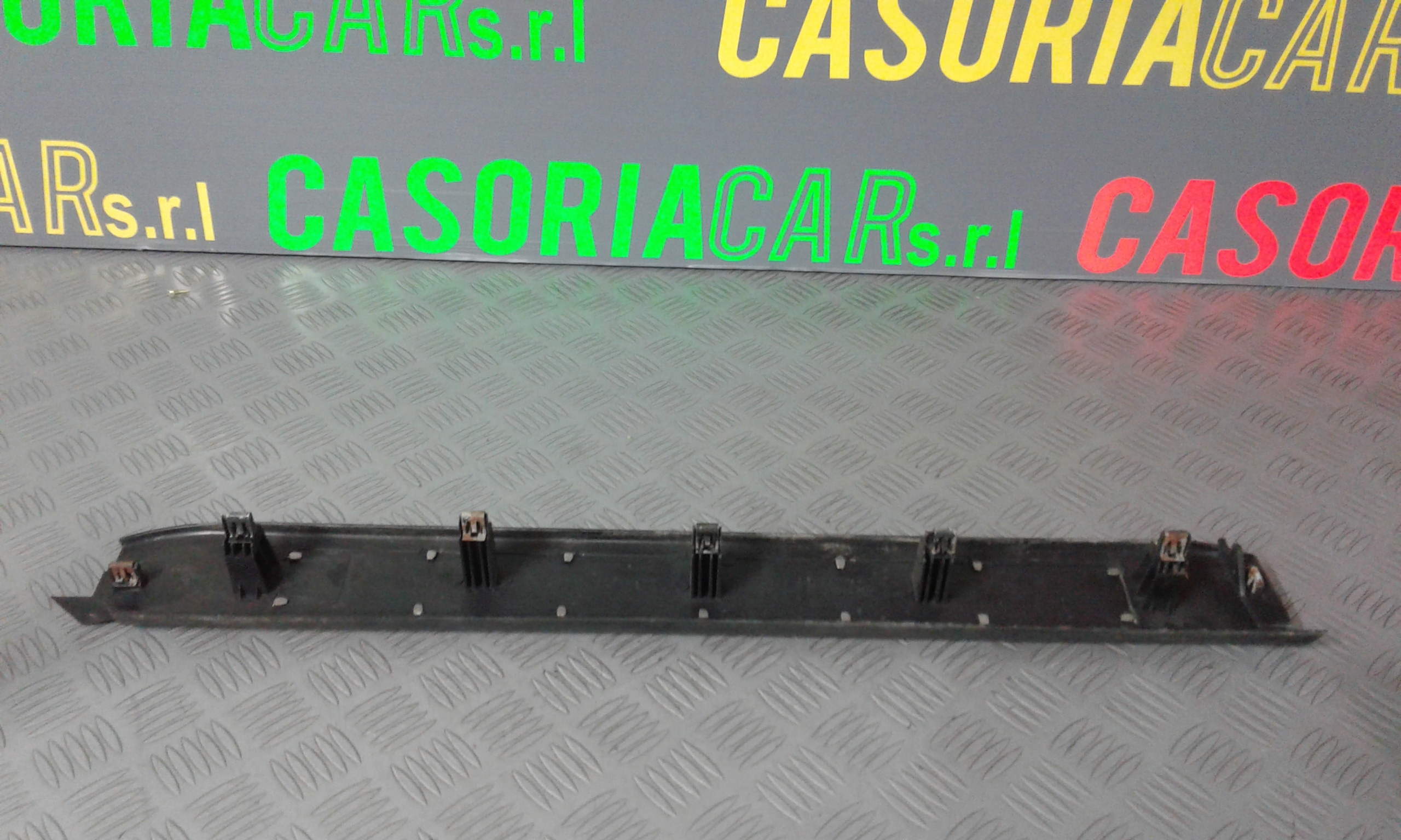 Rivestimento Int. Battitacco Ant. Dx Usato