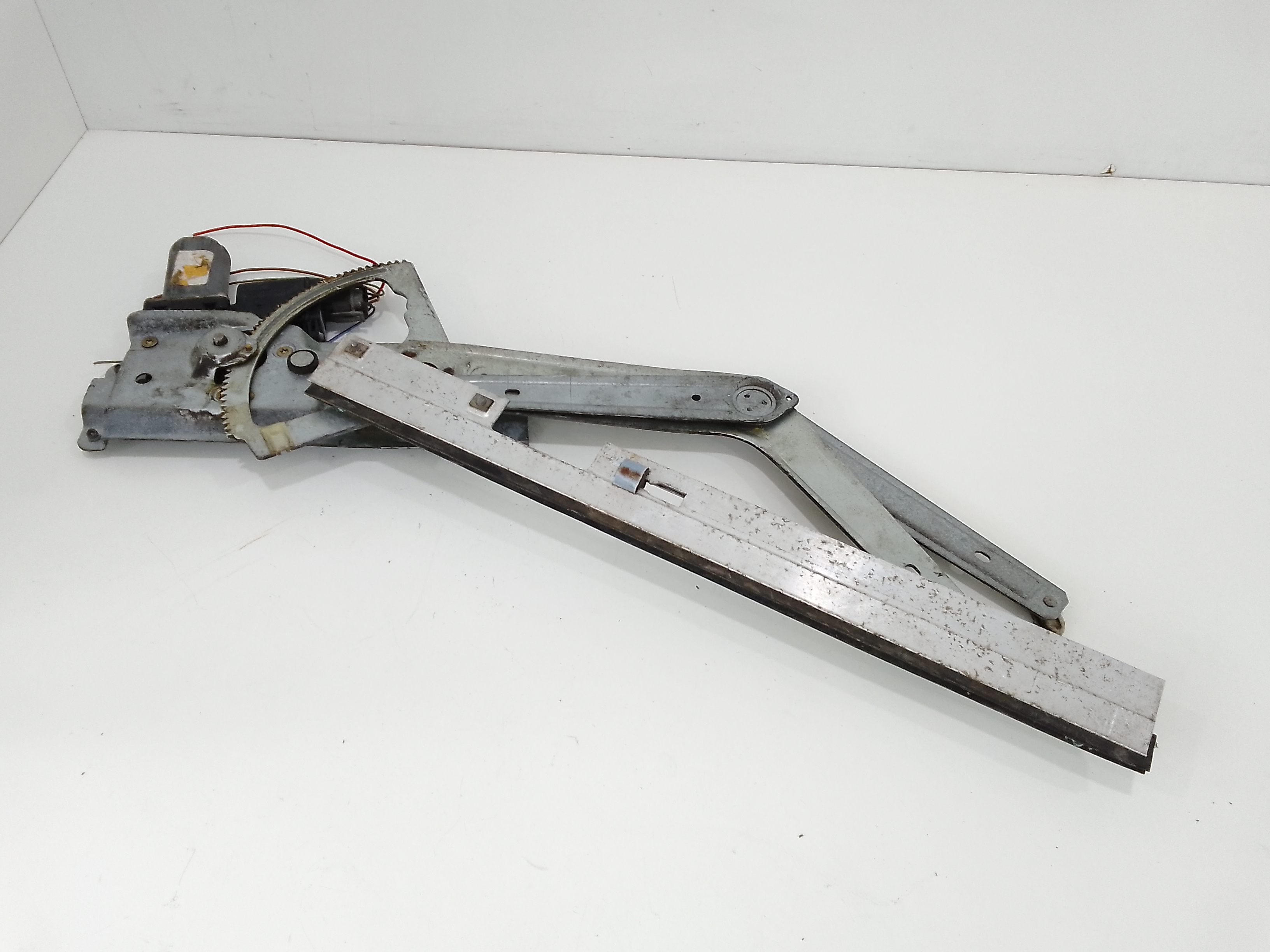 Alzacristallo Porta Ant. Destro Usato