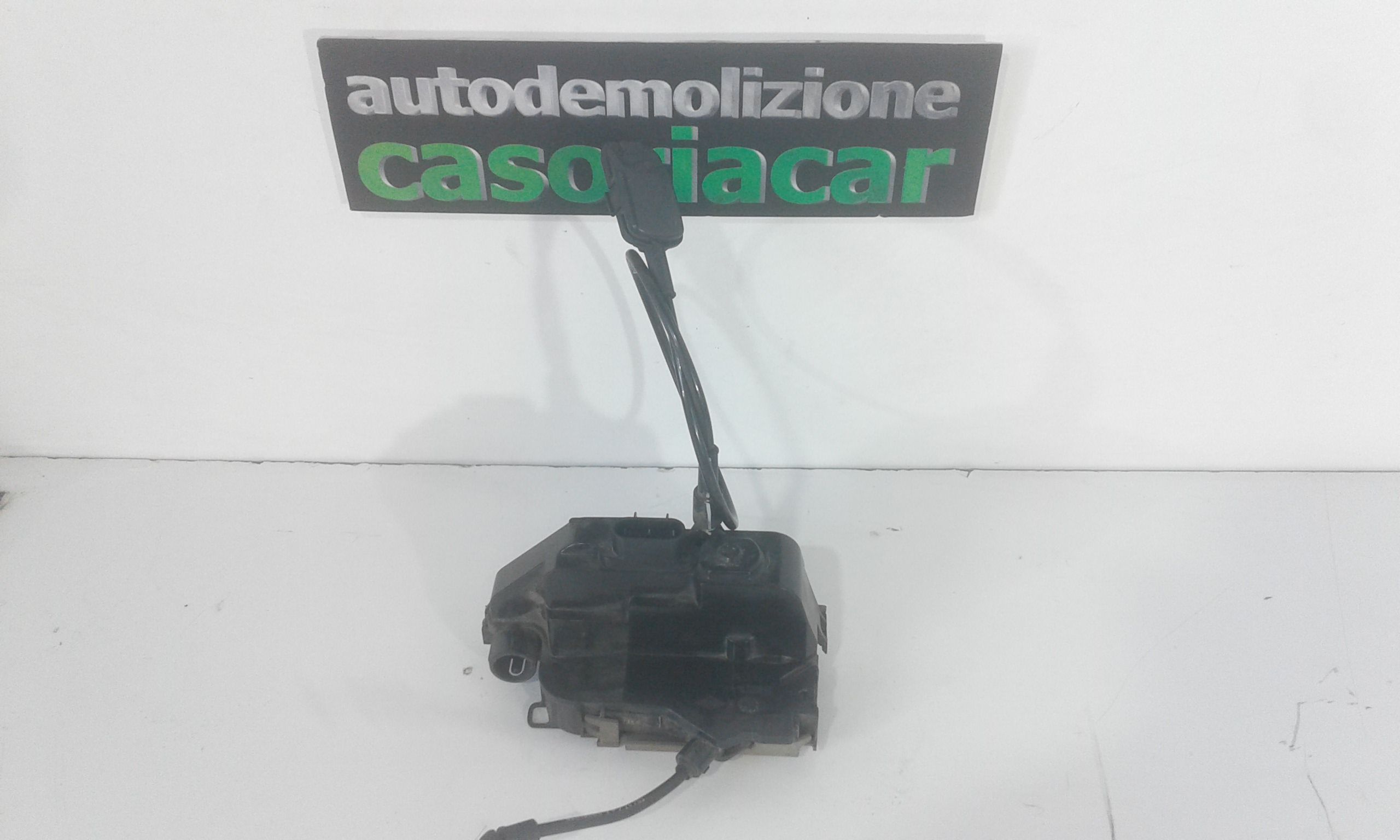 Serratura Porta Ant. Destro 8200027779 Usato