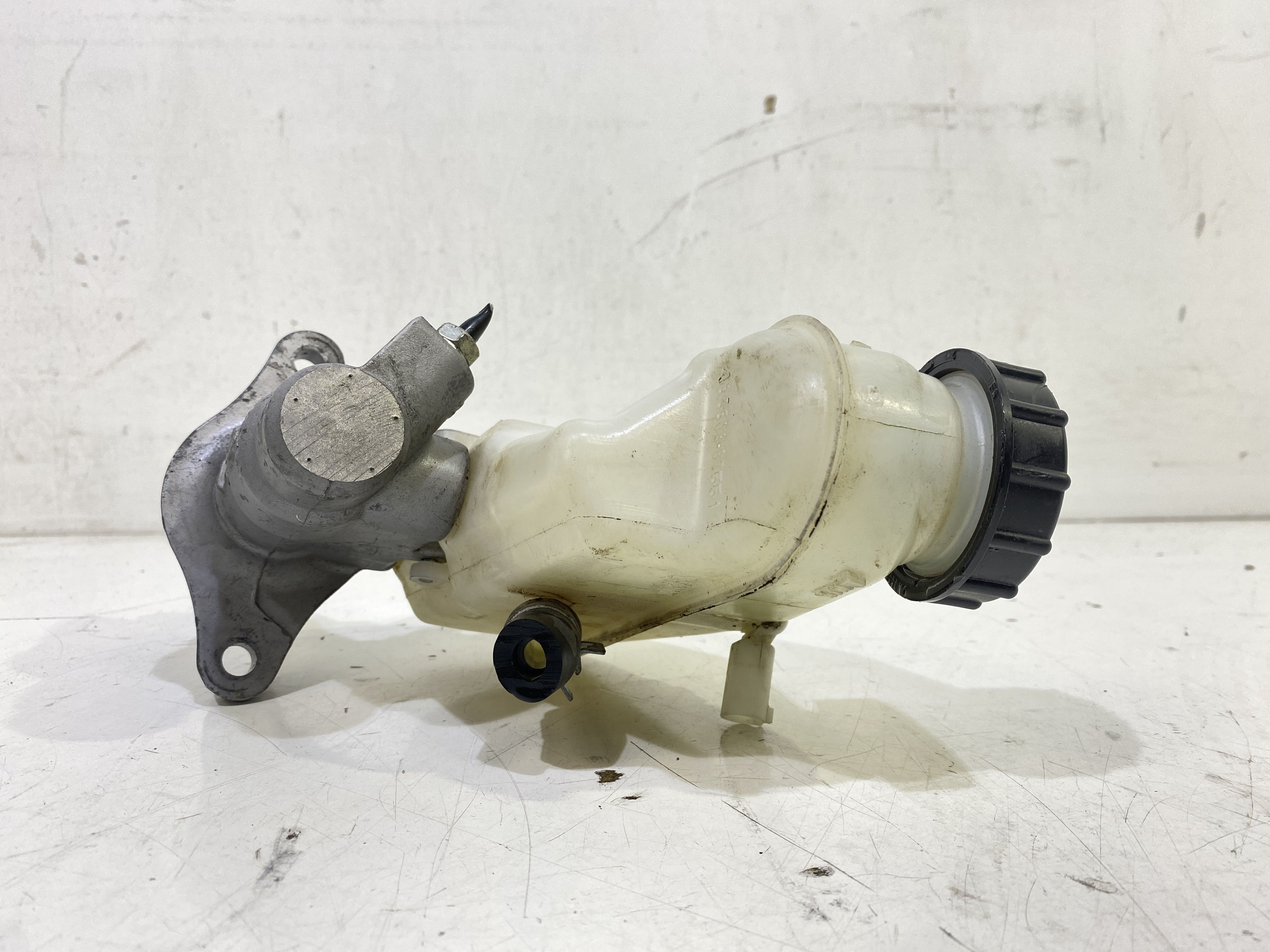 Serbatoio Liquido Freni 4722052170 Usato