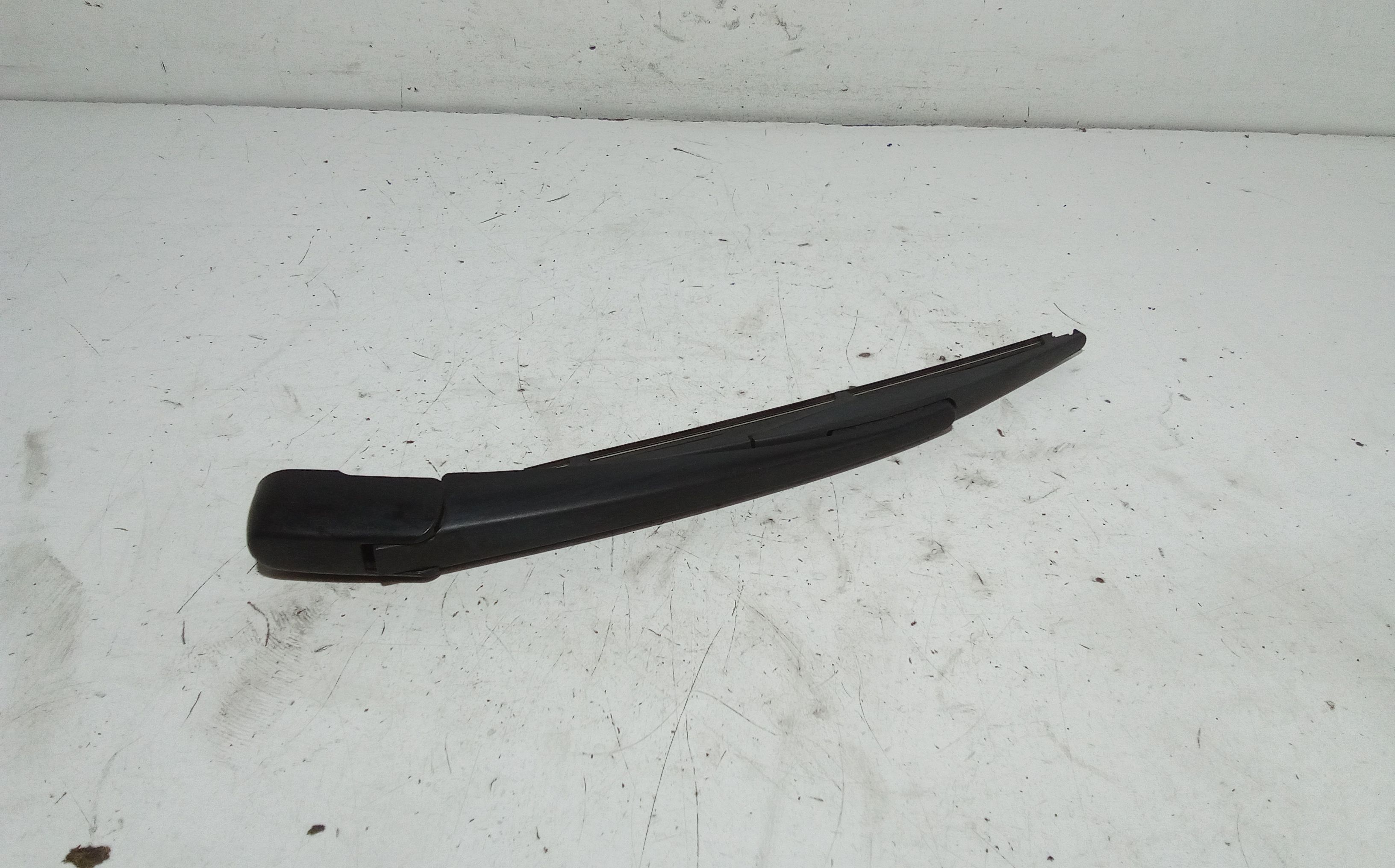 Braccio Tergilunotto 71768101 Usato