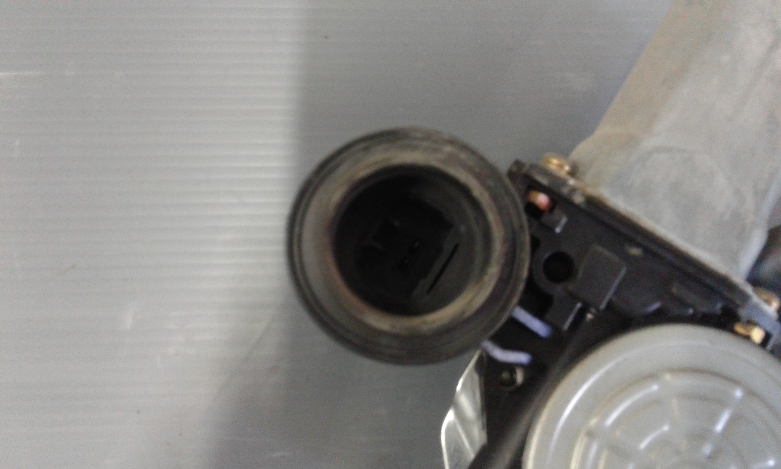 Alzacristallo Porta Ant. Destro 6980152010 Usato