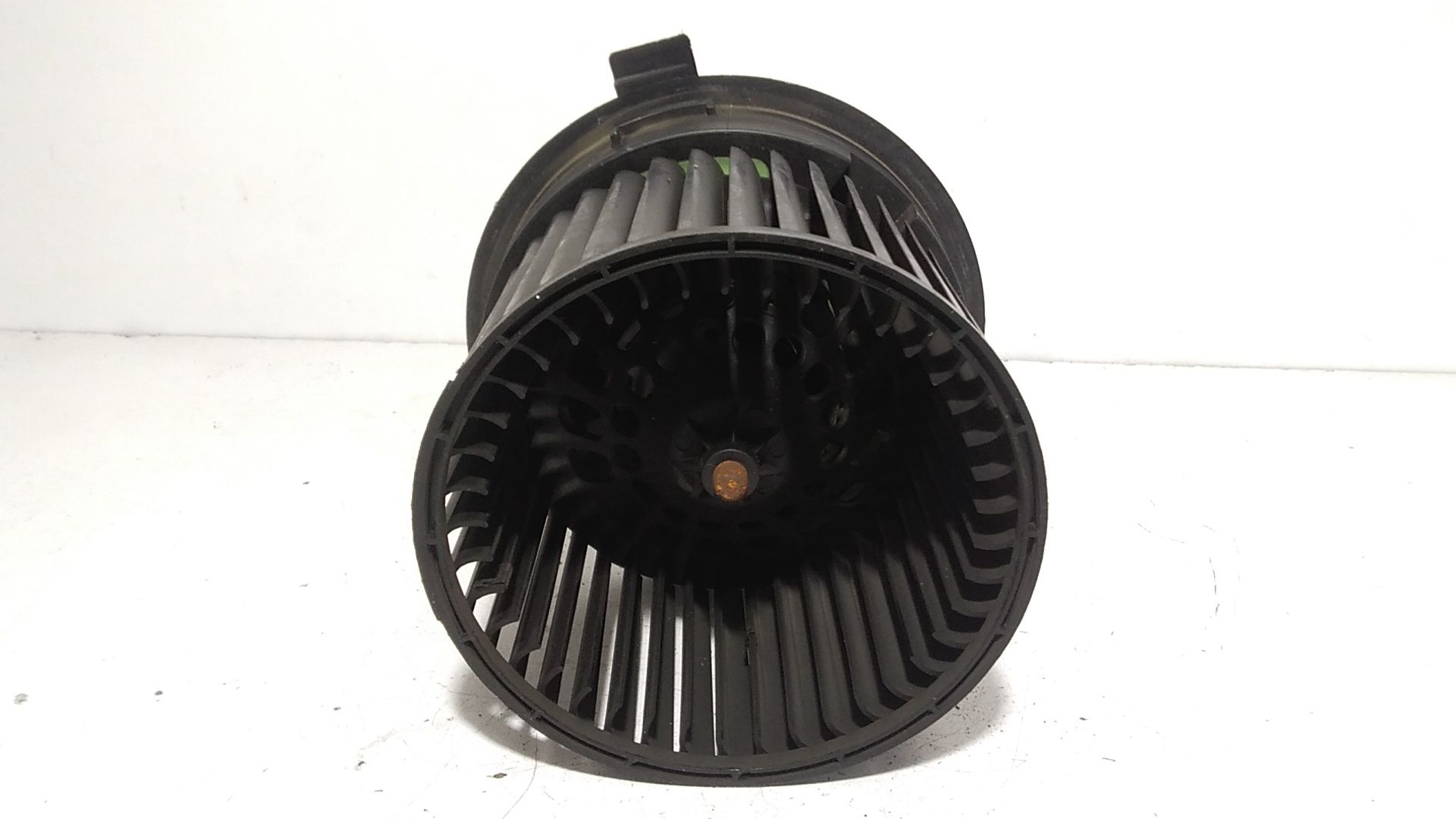 Motorino Ventilazione Abitacolo 272101005R Usato