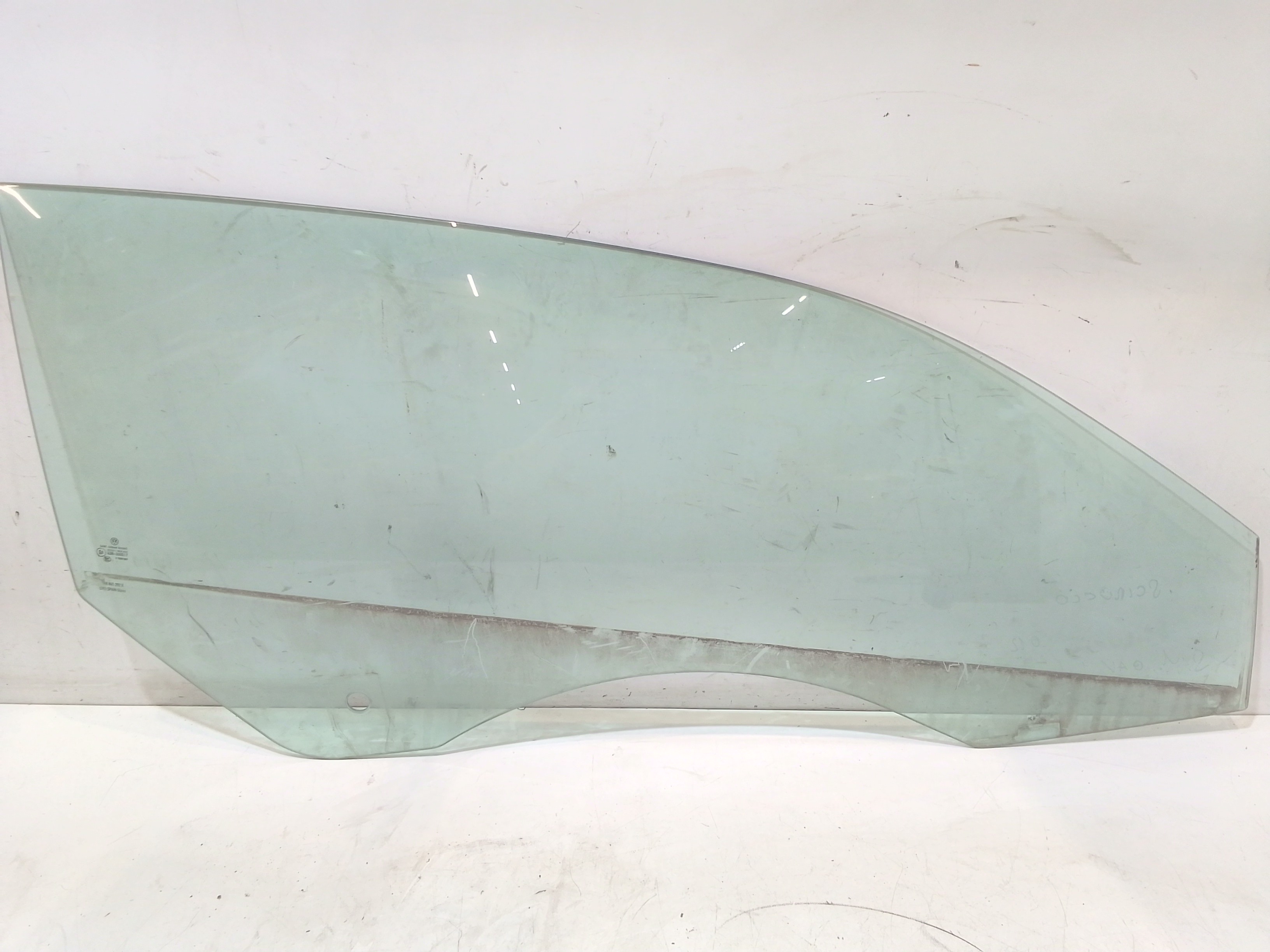 Scendente Porta Ant. Destro 1K8845202B Usato