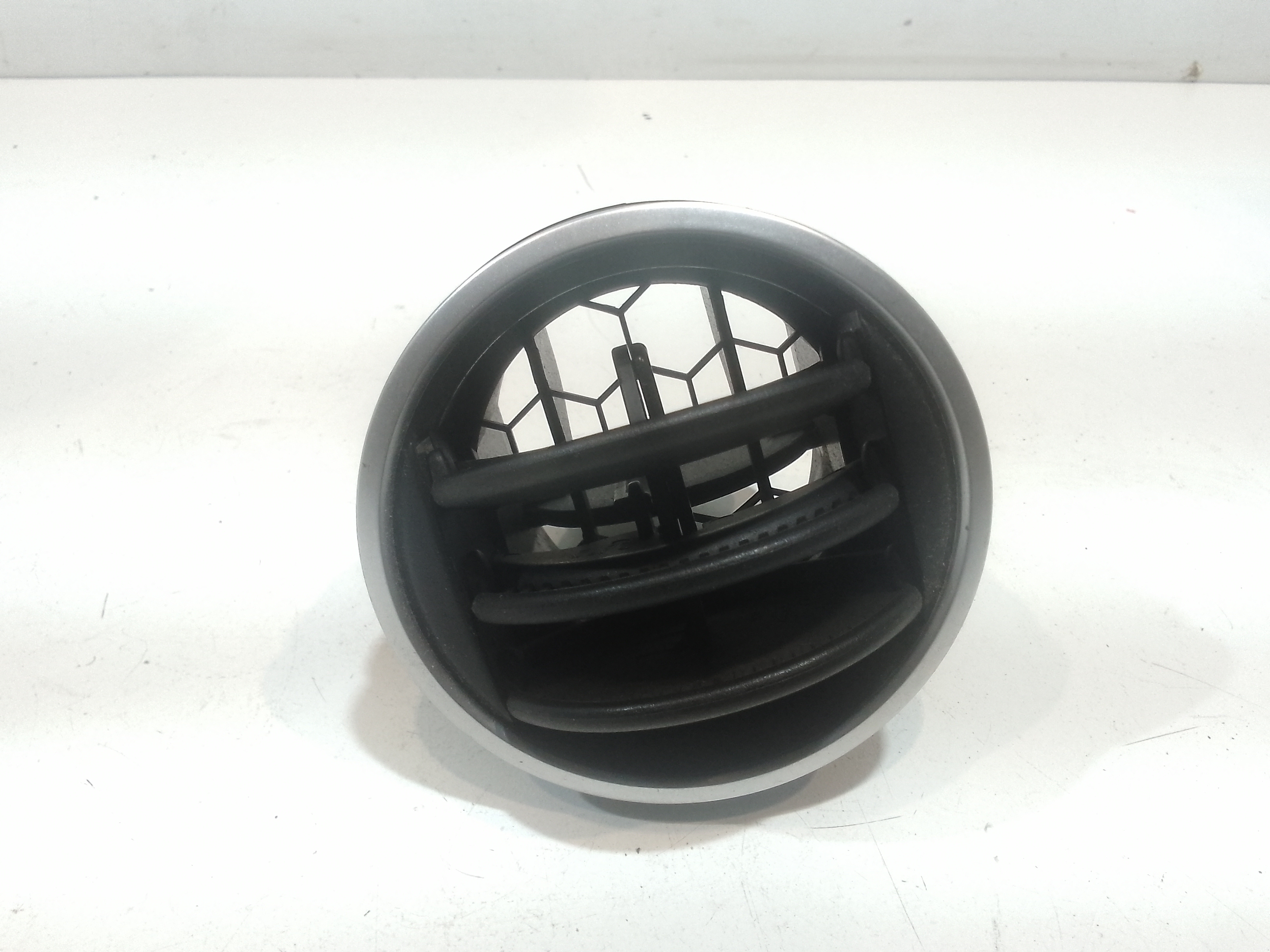 Condotto Aria Bocchette Lat. Cruscotto Destro Usato