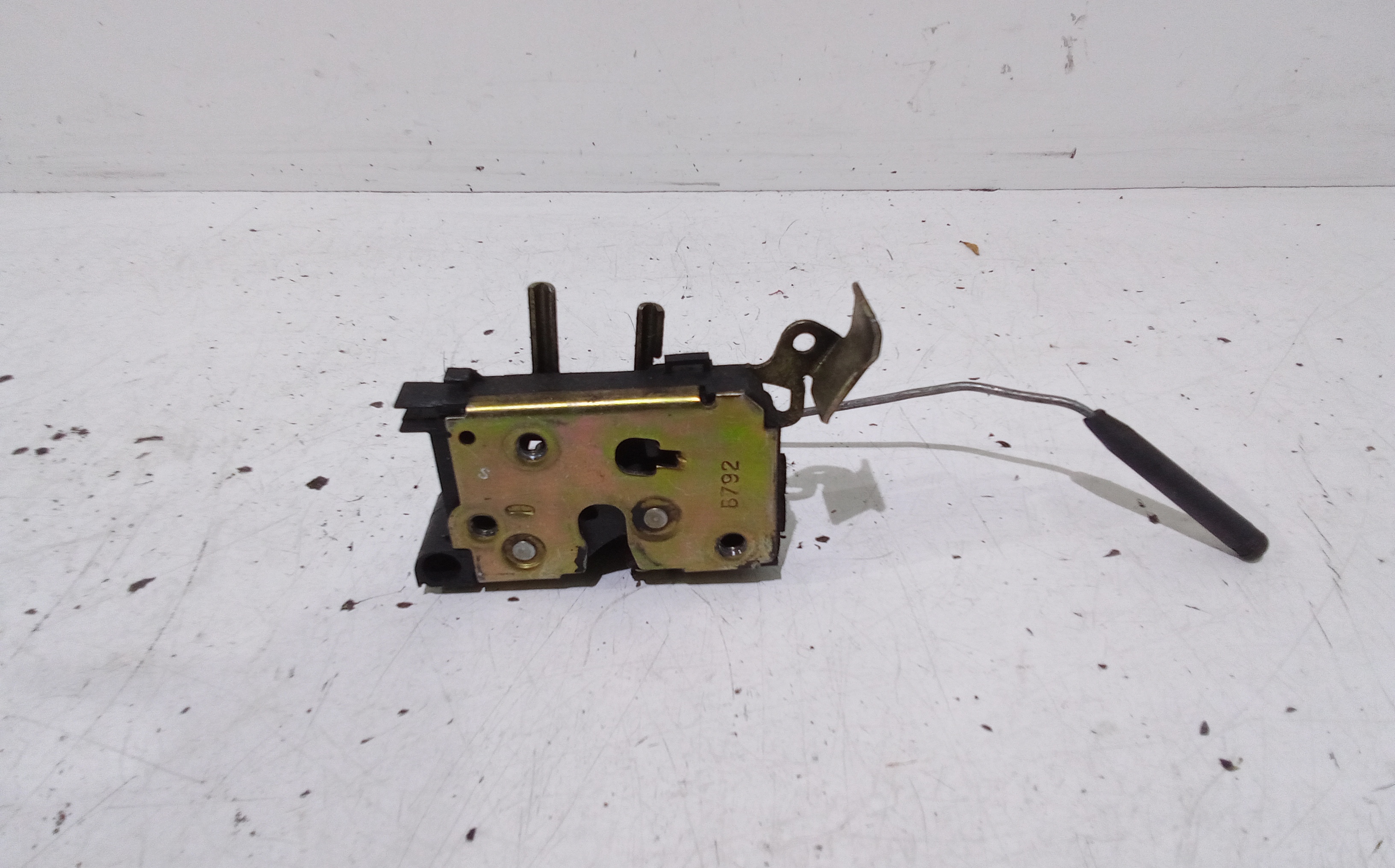 Serratura Porta Ant. Sinistro 46759836 Usato