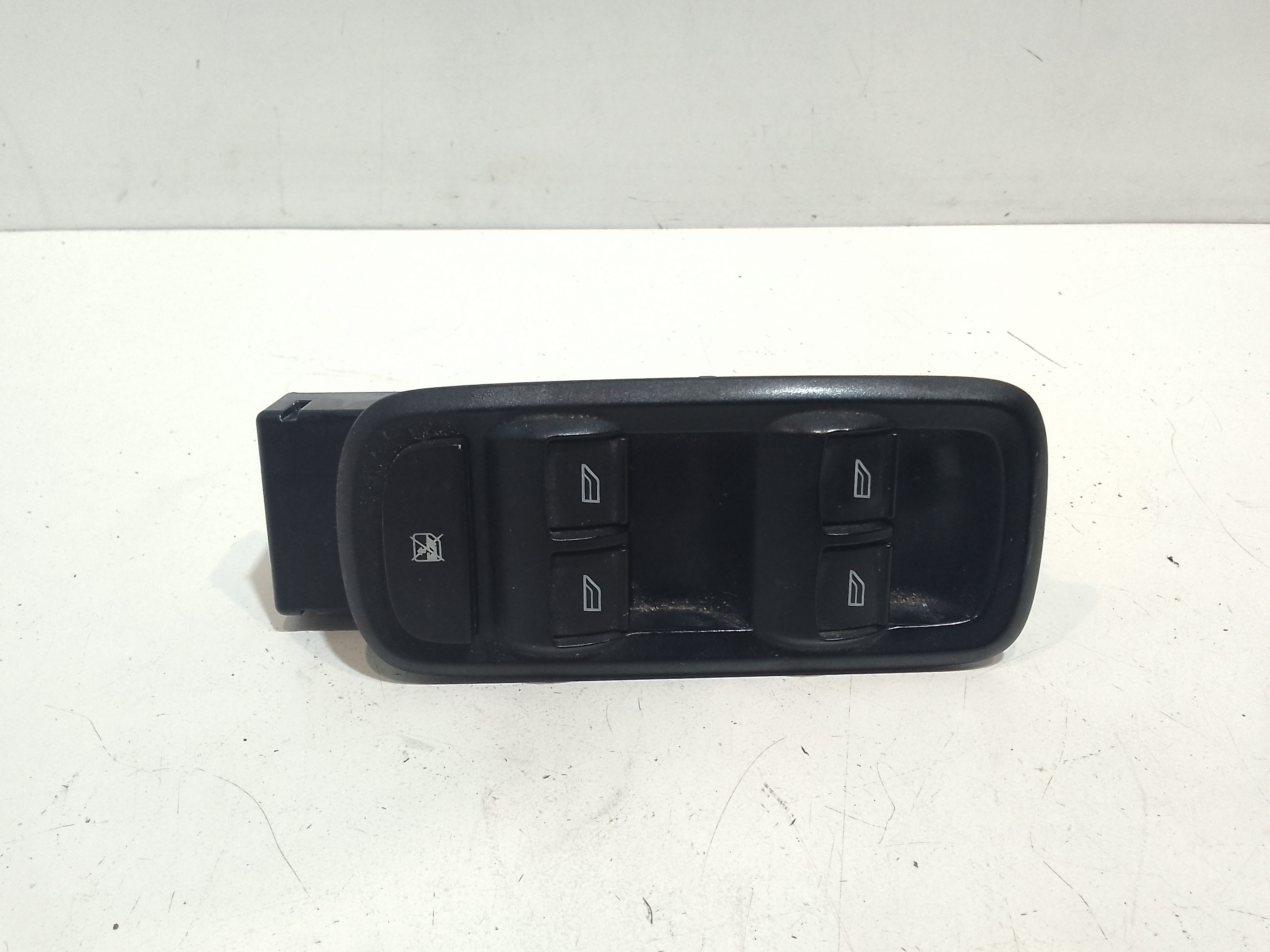 Interruttore Alzacristalli Porta Ant. Sinistro Usato