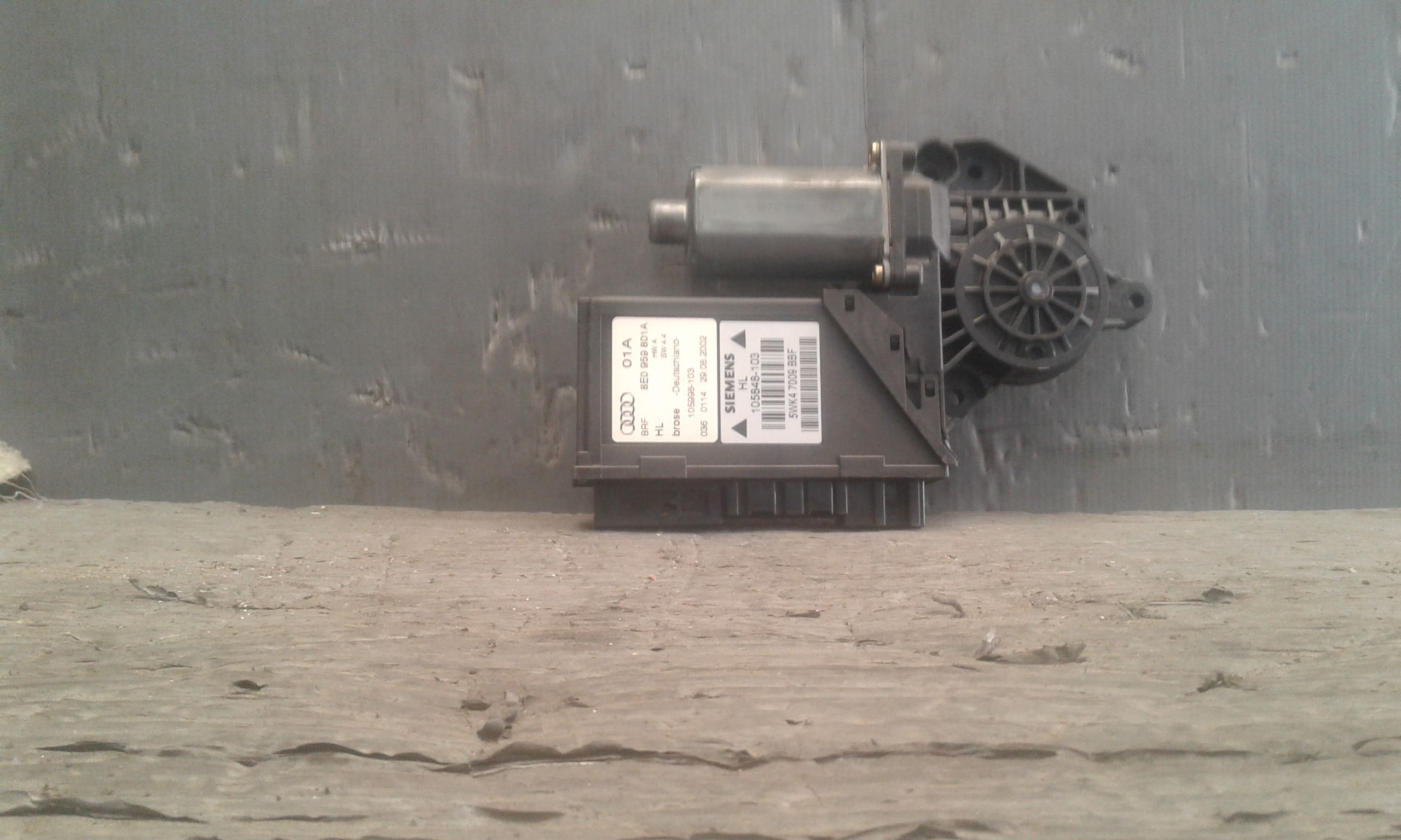 Motorino Alzacristallo Porta Post. Sinistro 8E0959801E Usato