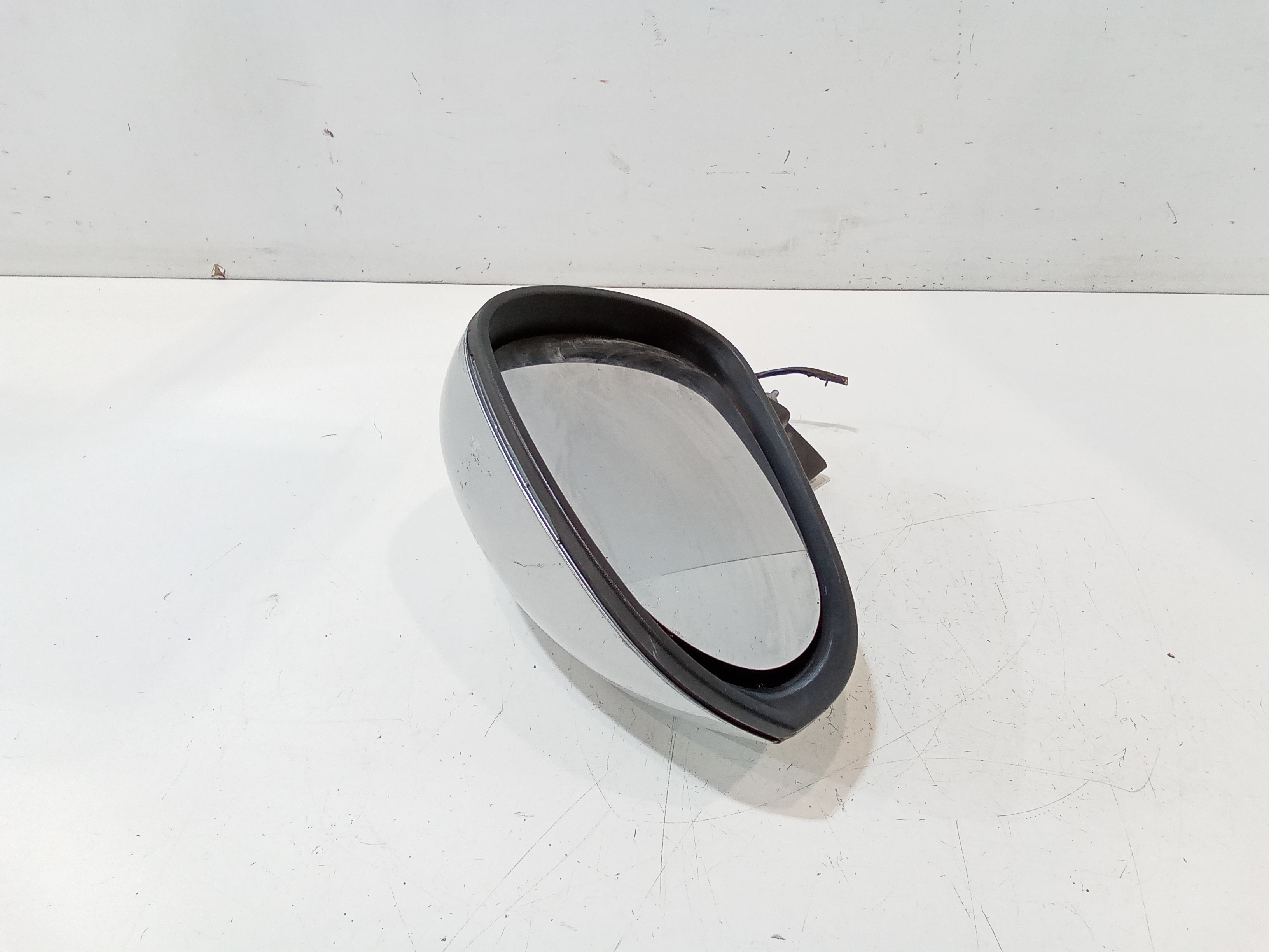 Retrovisore Est. Sinistro 6J0857507C9B9 Usato