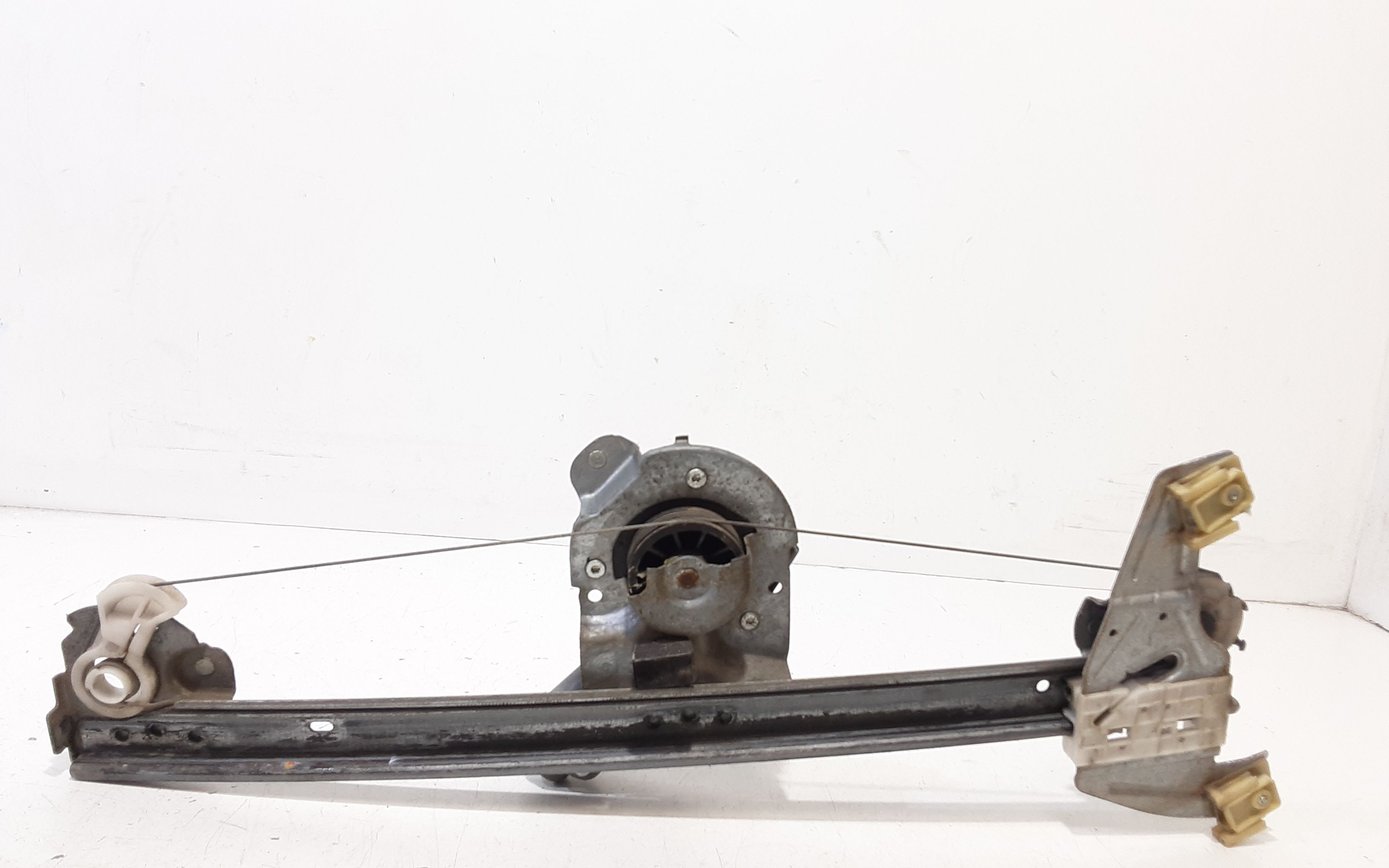 Alzacristallo Porta Ant. Sinistro 698200H010 Usato