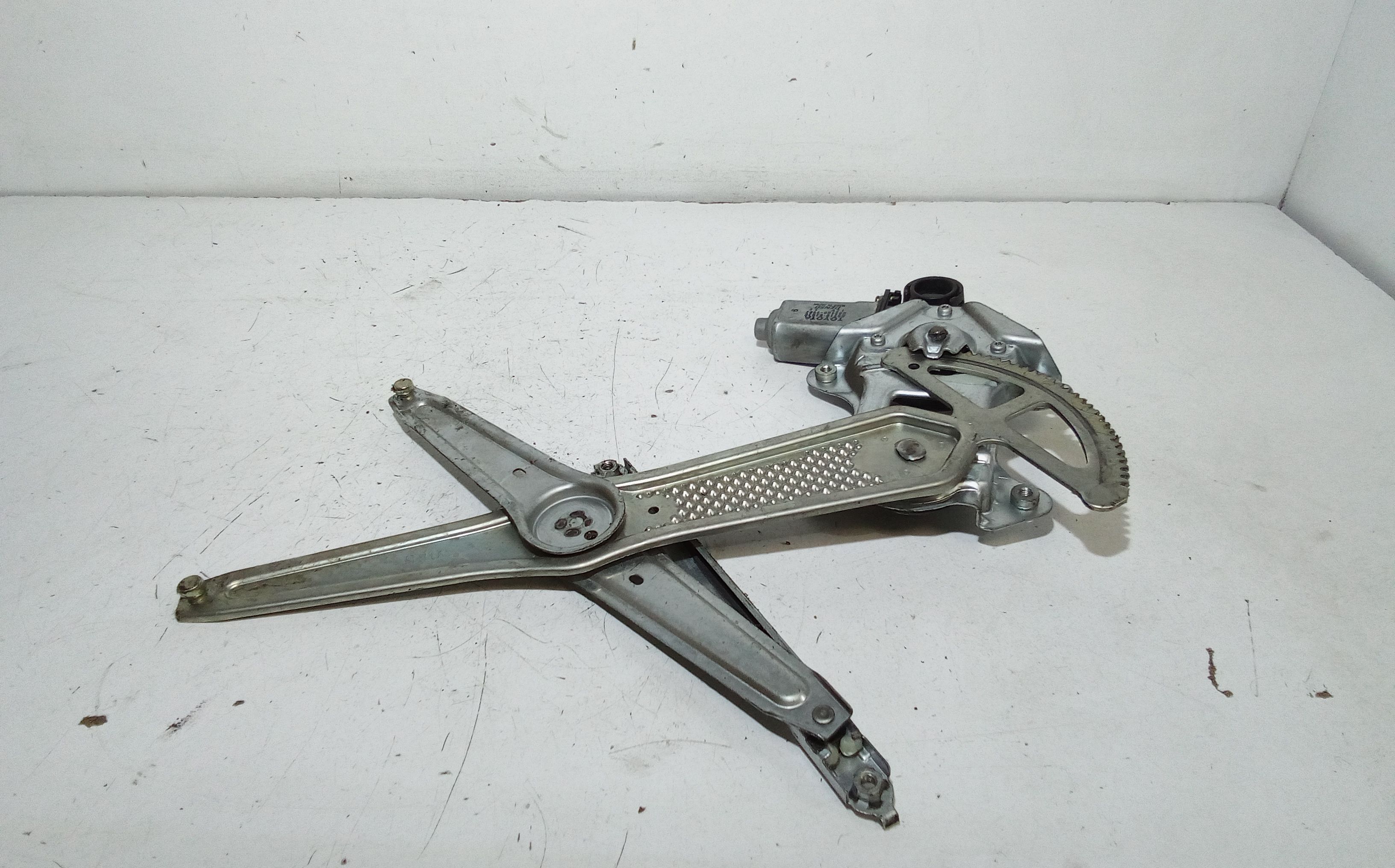 Alzacristallo Porta Ant. Destro 6981052040 Usato