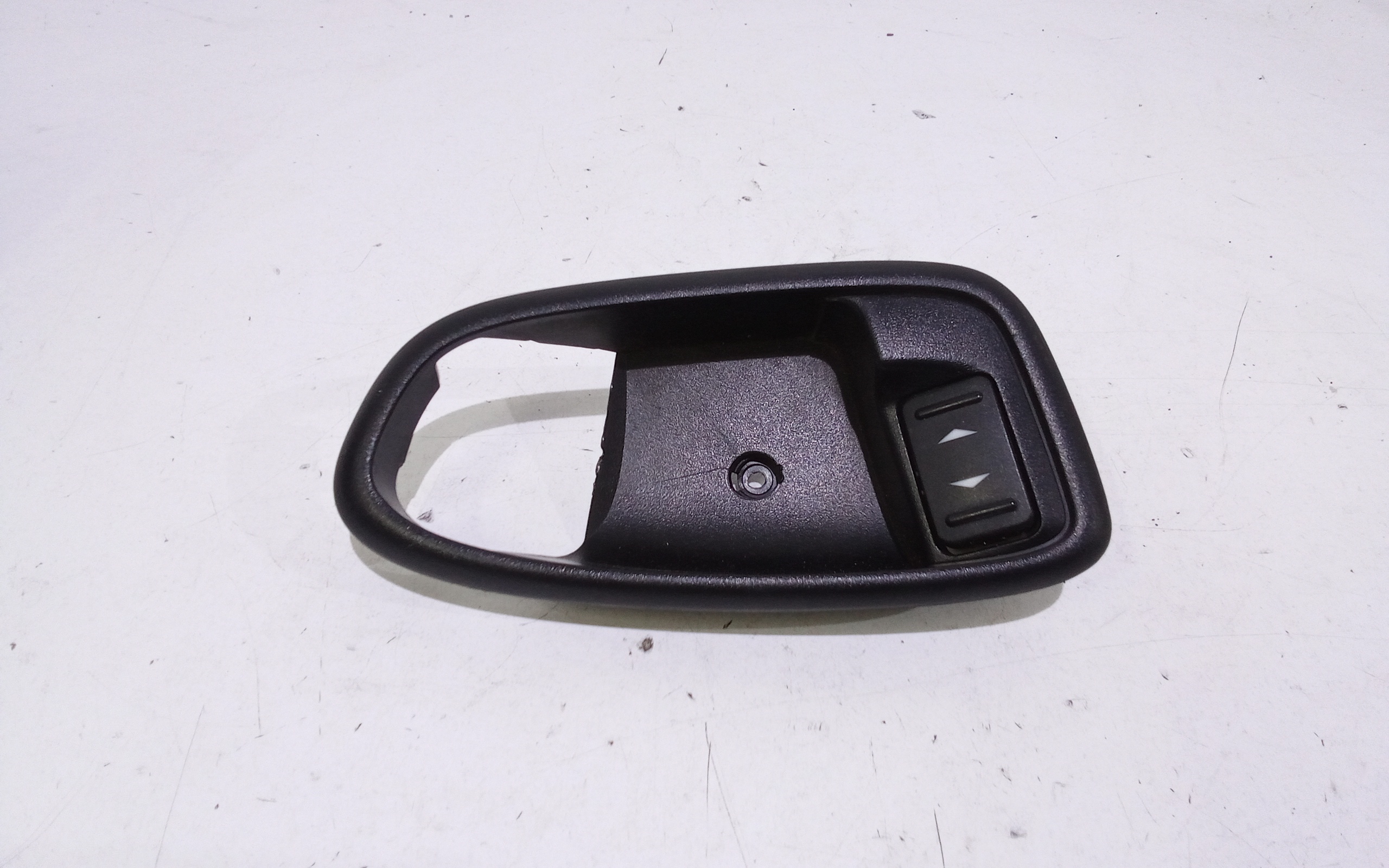 Interruttore Alzacristalli Porta Ant. Destro Usato