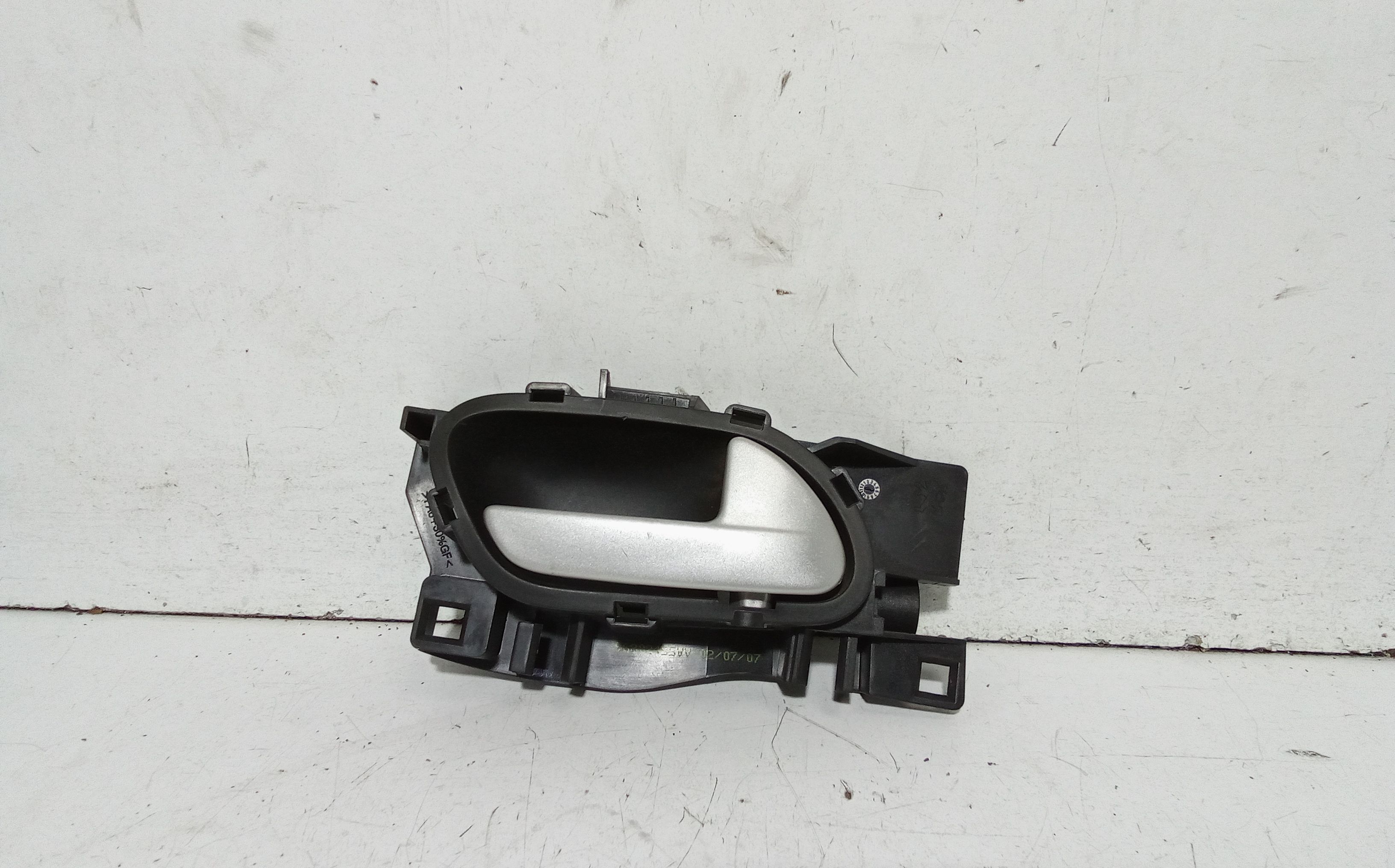 Maniglia Int. Apertura Porta Post. Destro Usato