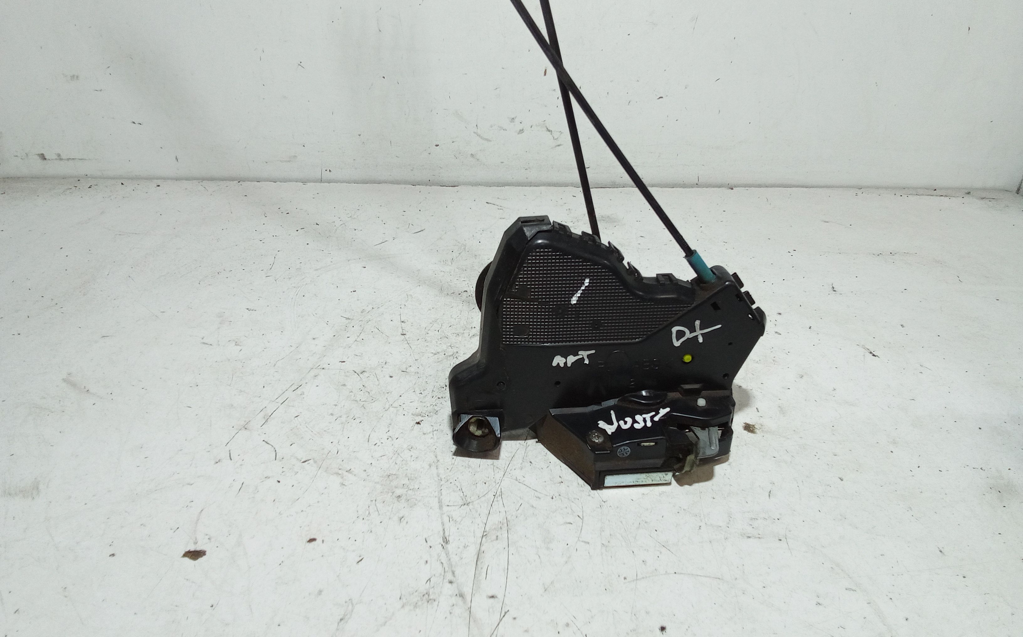 Serratura Porta Ant. Destro Usato