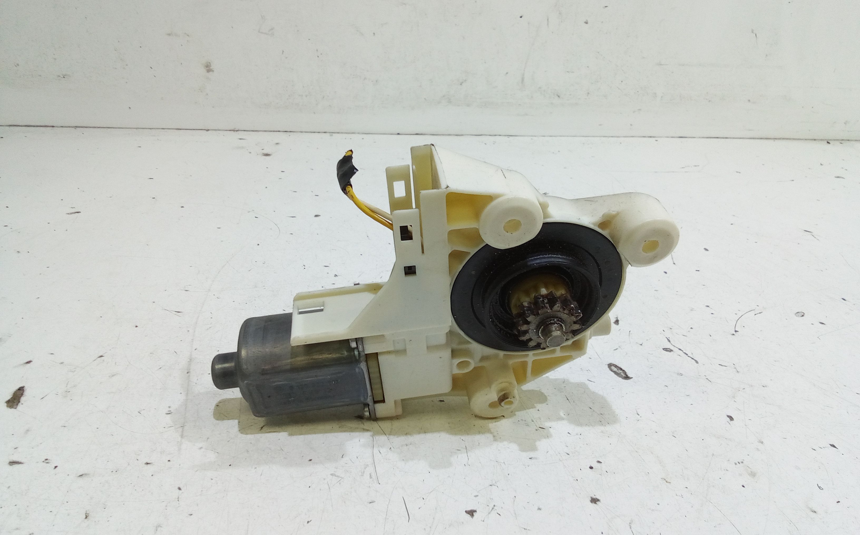 Motorino Alzacristallo Porta Ant. Sinistro 1347885 Usato