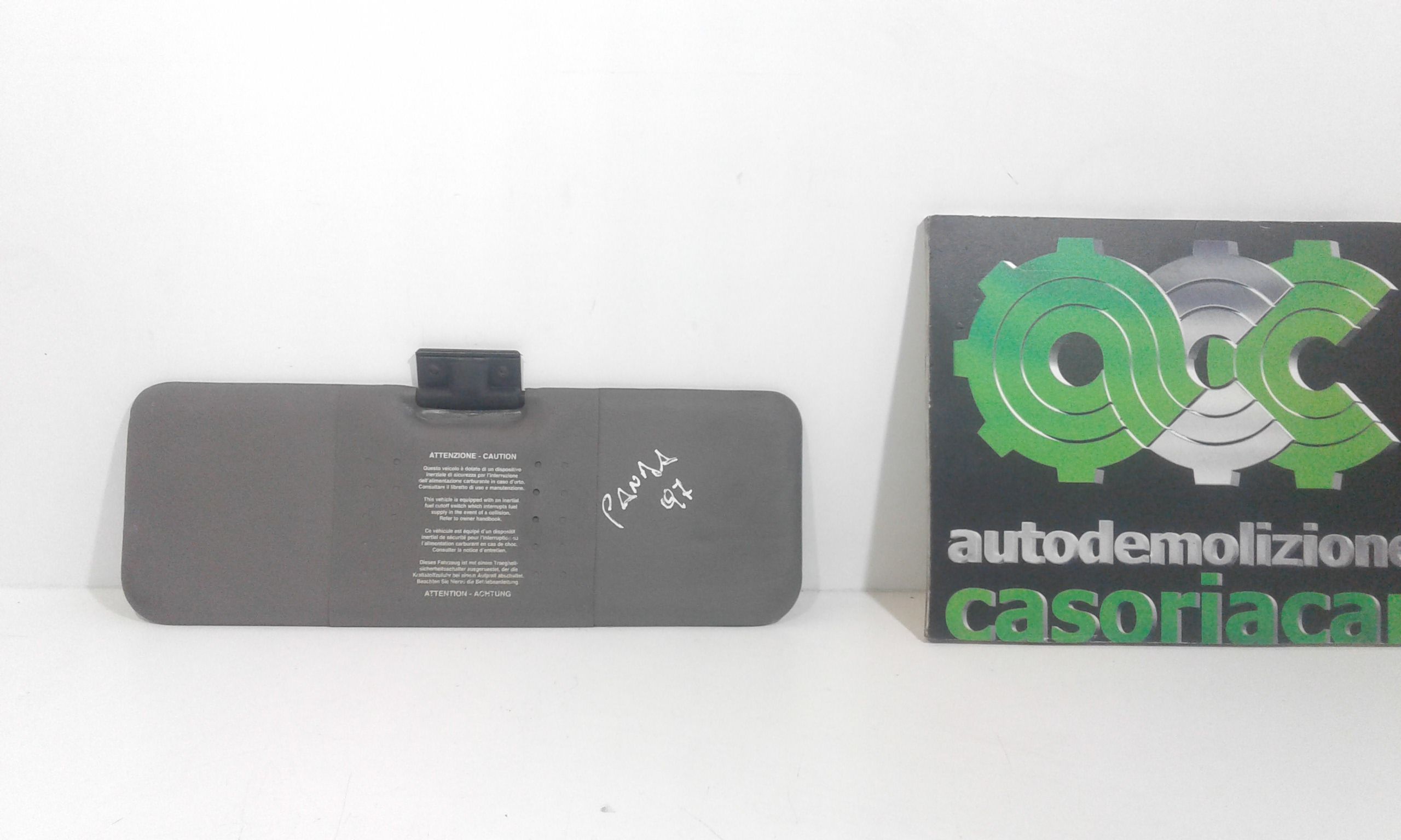 Aletta Parasole Parabrezza Sinistro 182427480 Usato