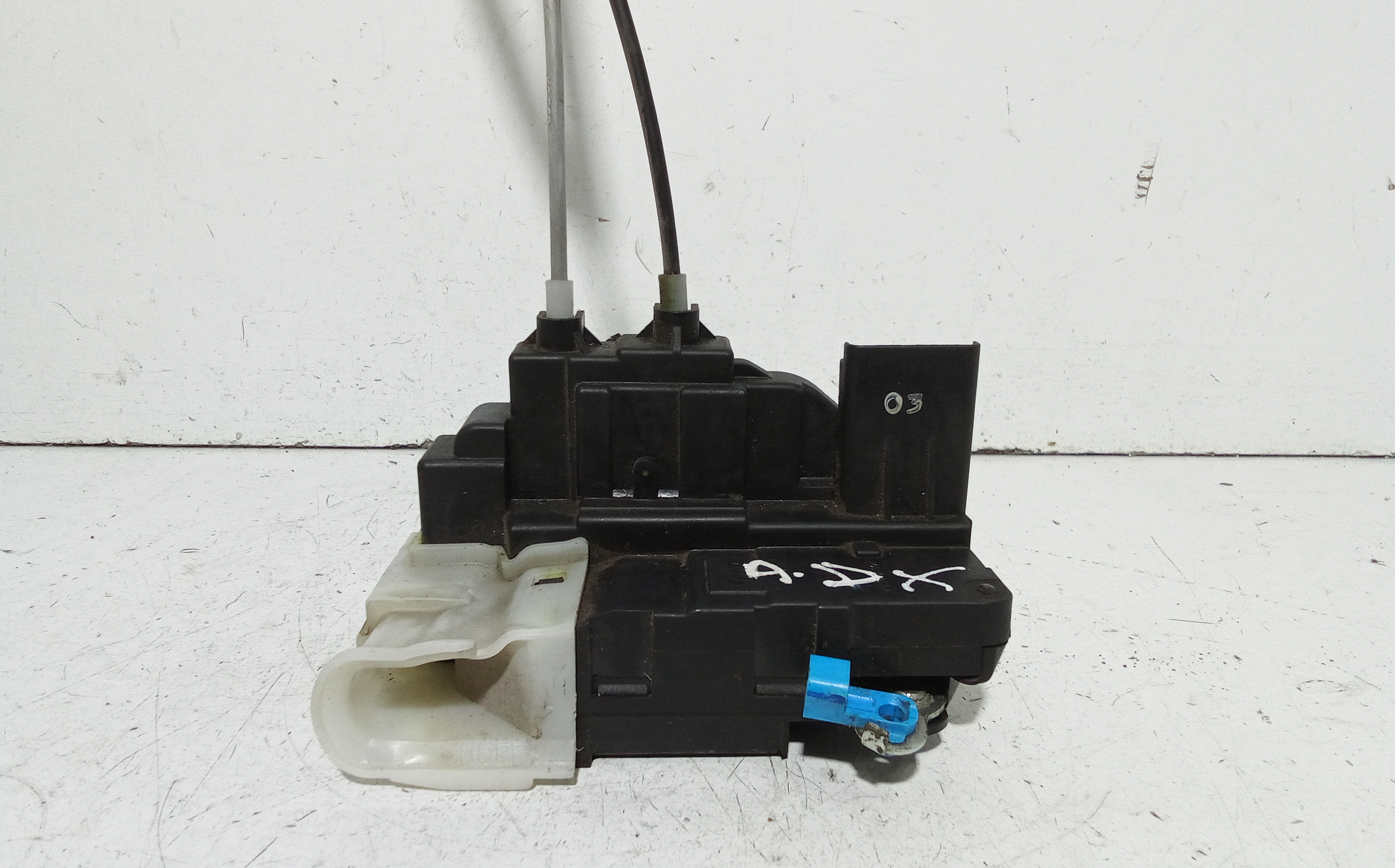 Serratura Porta Ant. Destro 813201J200 Usato