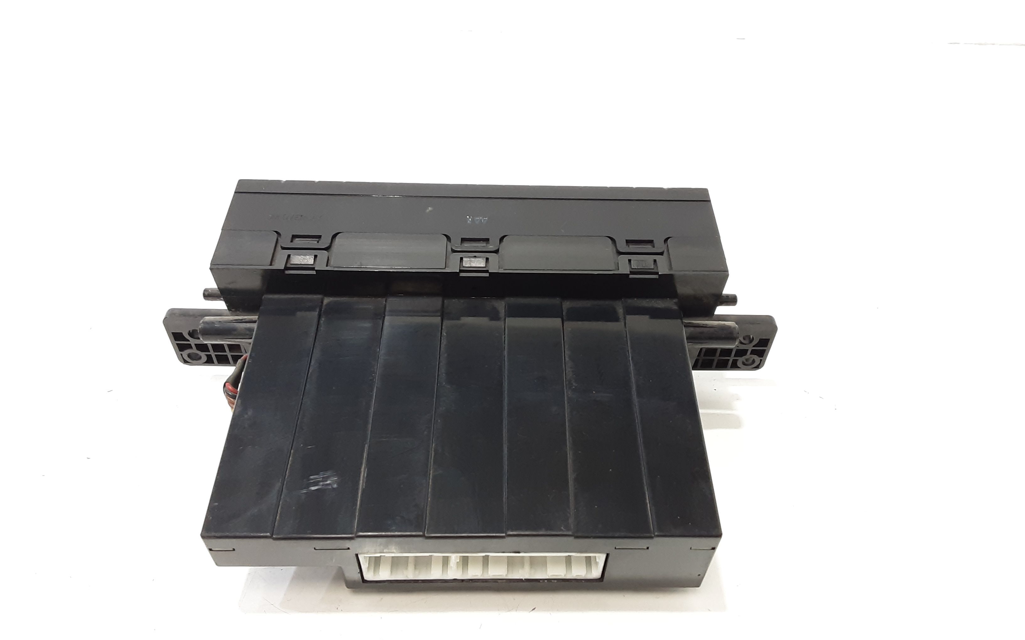 Blocco Comando Climatizzazione 972502E010 Usato
