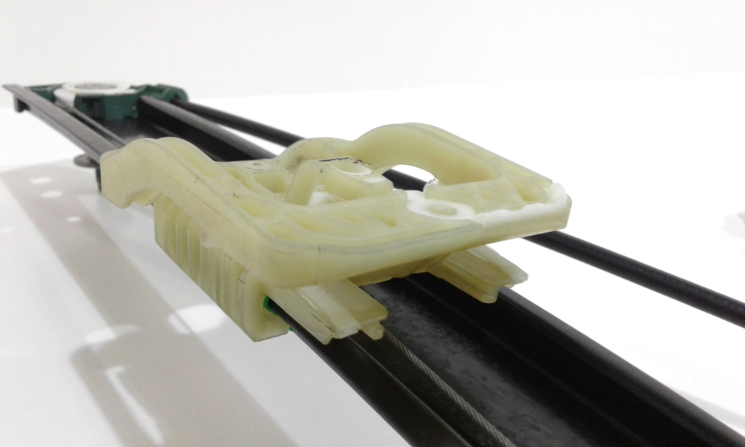 Alzacristallo Elettr. Porta Post. Sinistro 9Y0839461 Usato