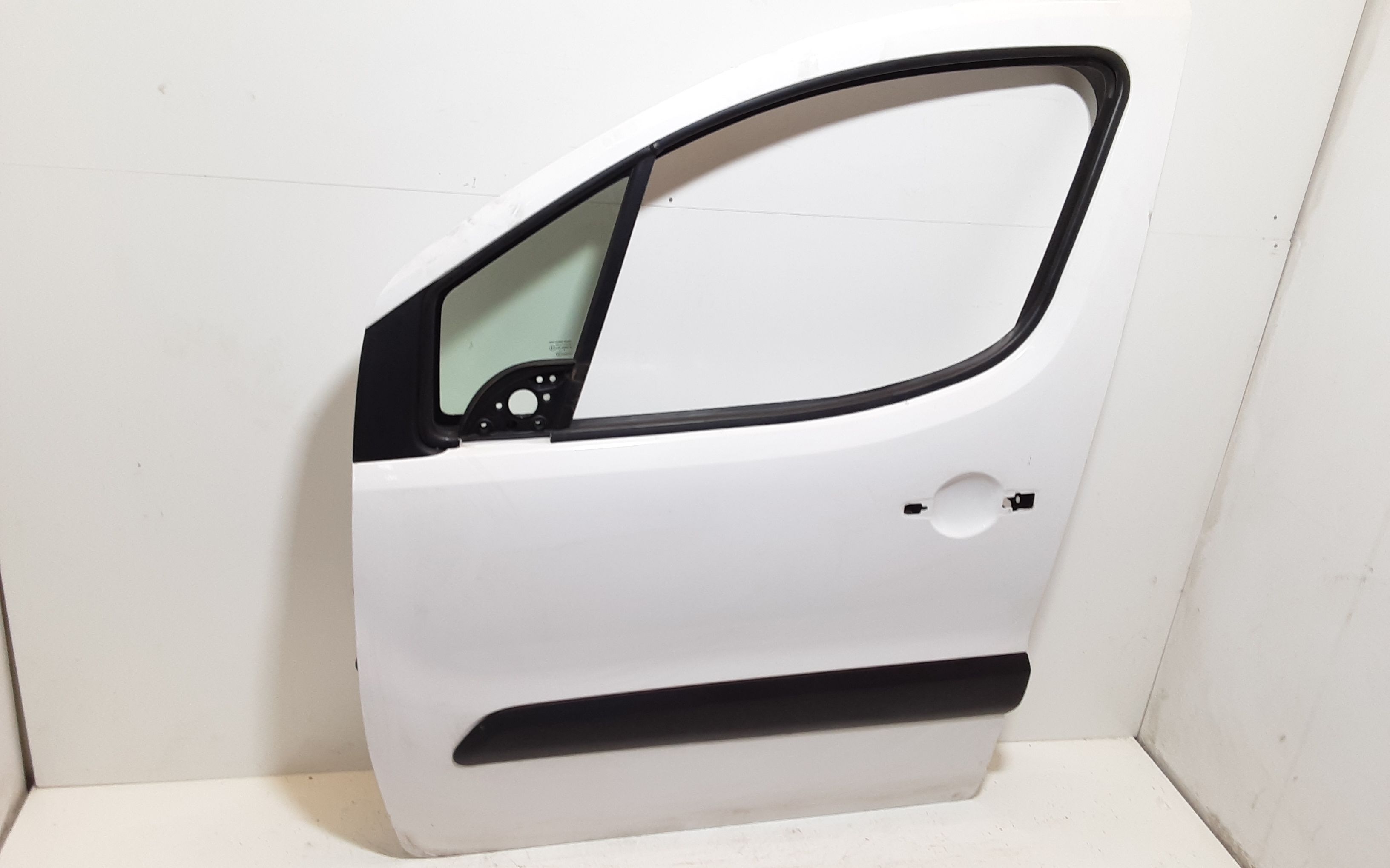 Porta Ant. Sinistro 9002Z3 Usato