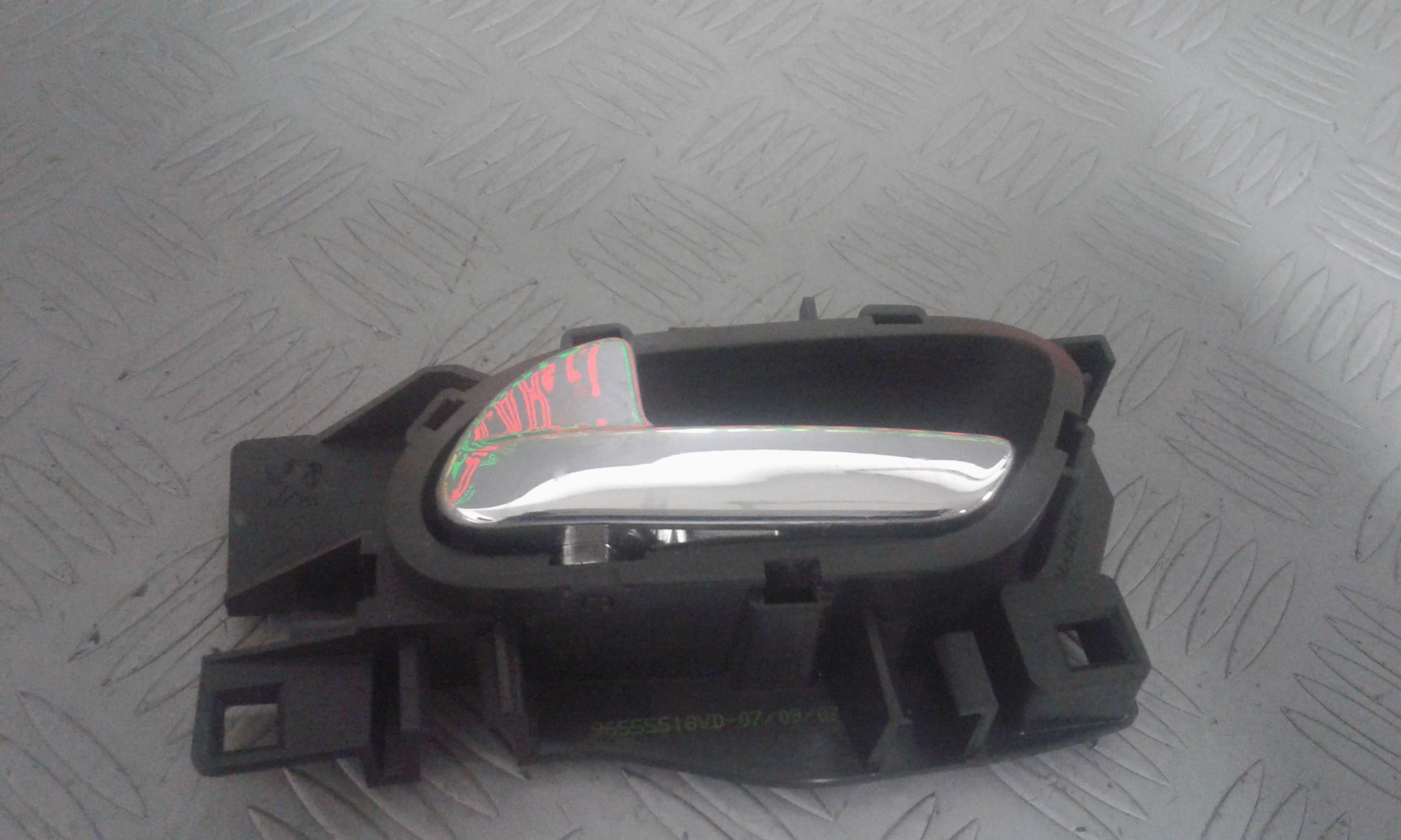 Maniglia Int. Apertura Porta Post. Sinistro 9143T8 Usato