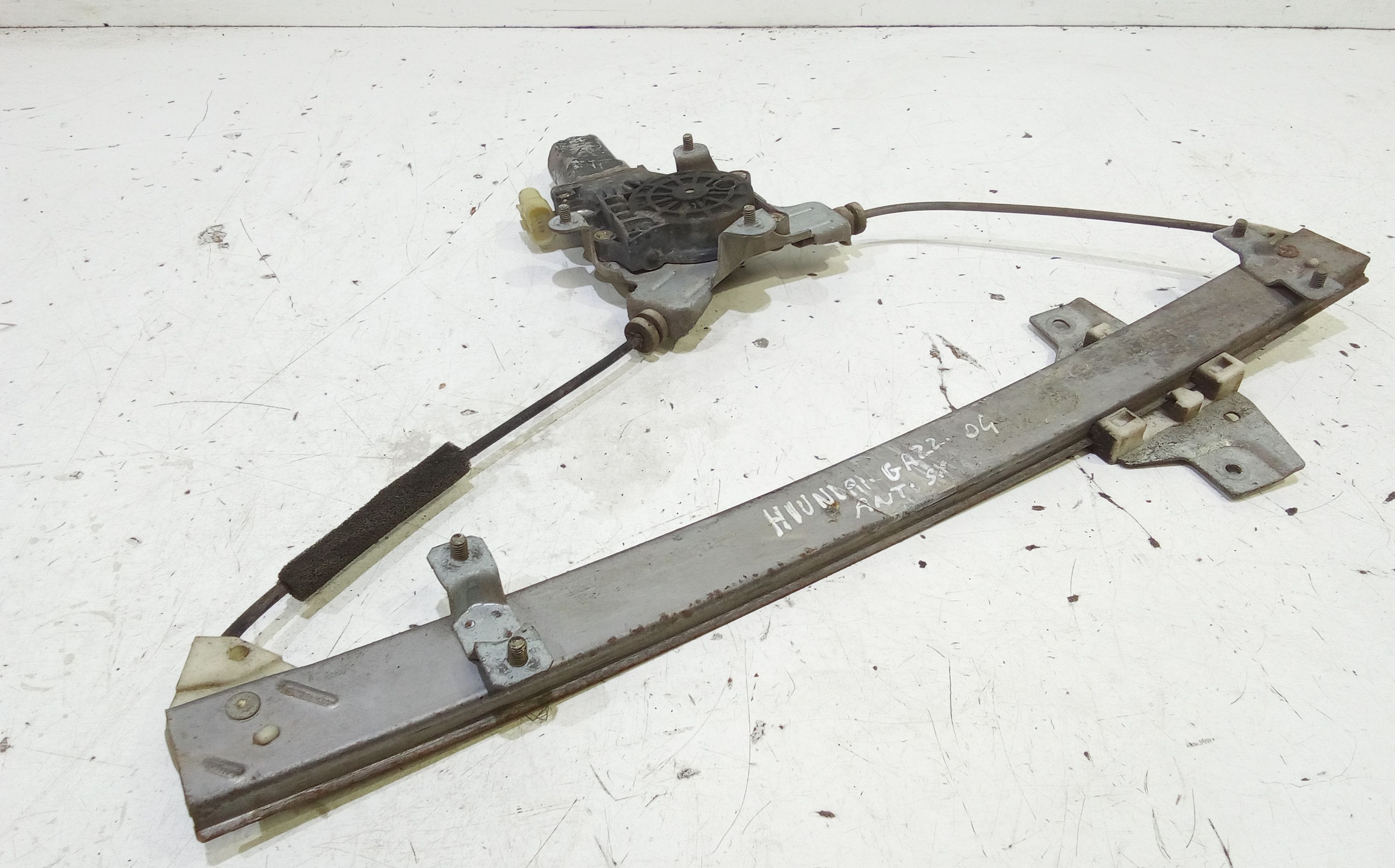 Alzacristallo Porta Ant. Sinistro 824011C000 Usato