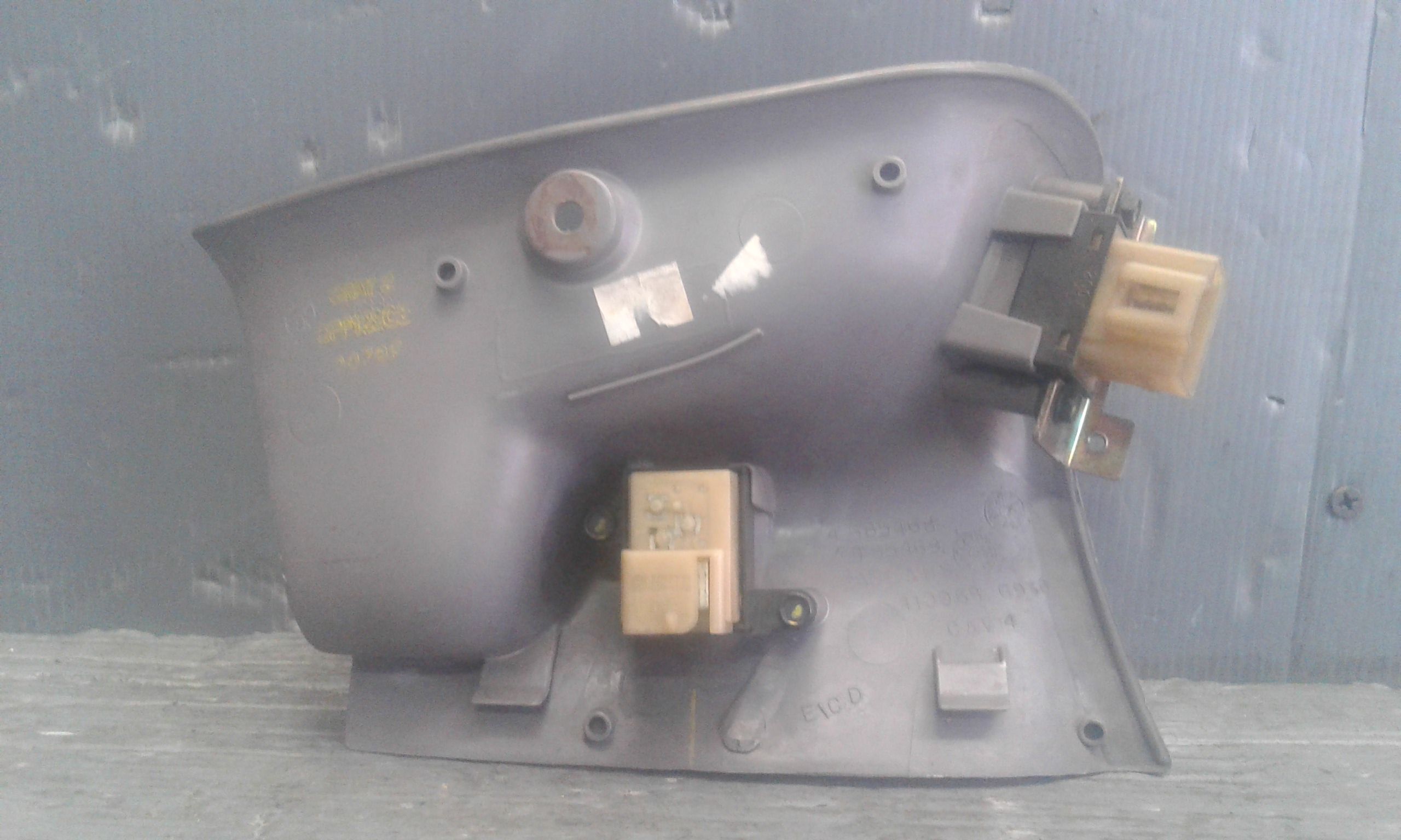 Interruttore Alzacristalli Porta Ant. Destro K04685433 Usato