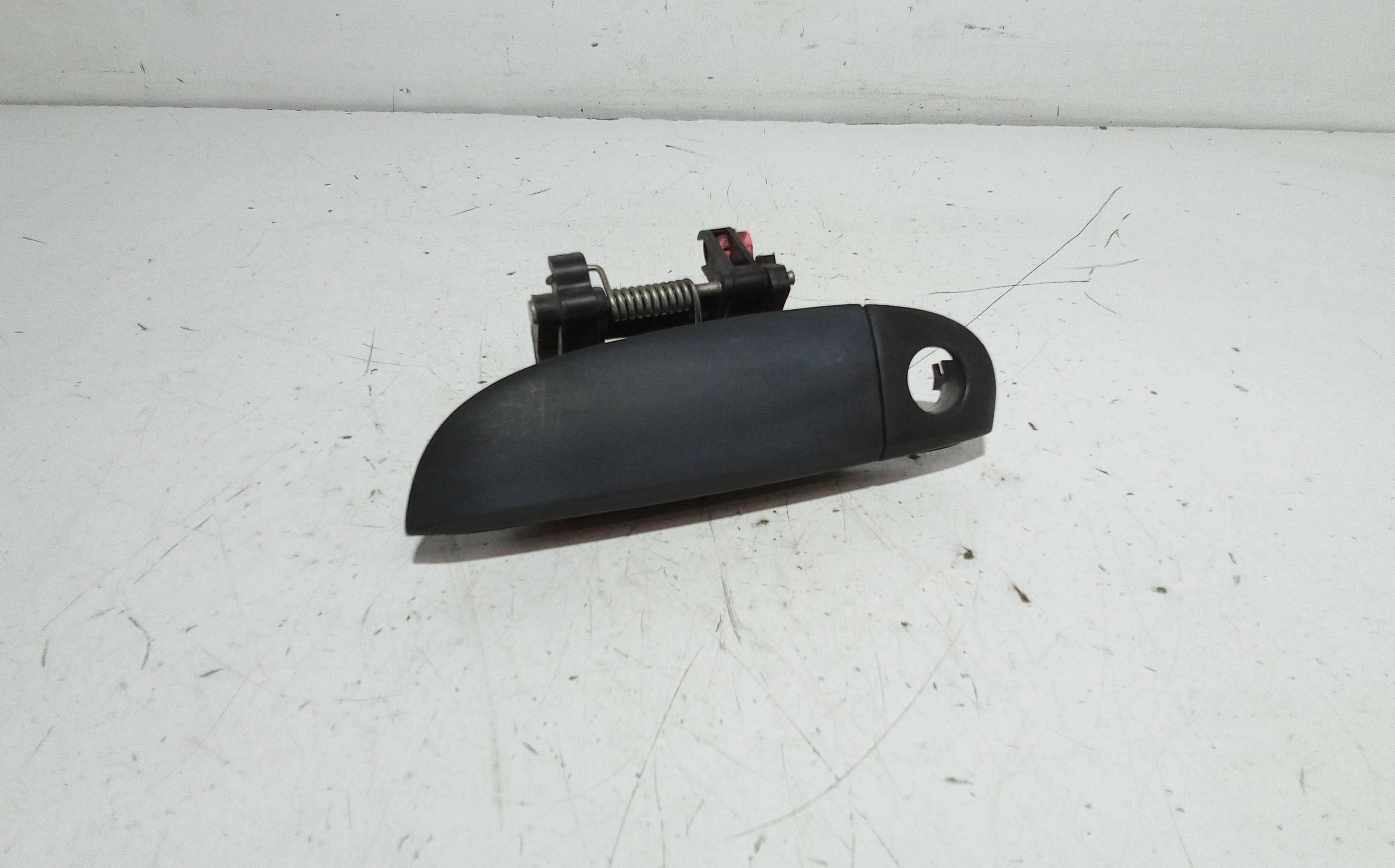 Maniglia Porta Ant. Sinistro 826500X000CA Usato