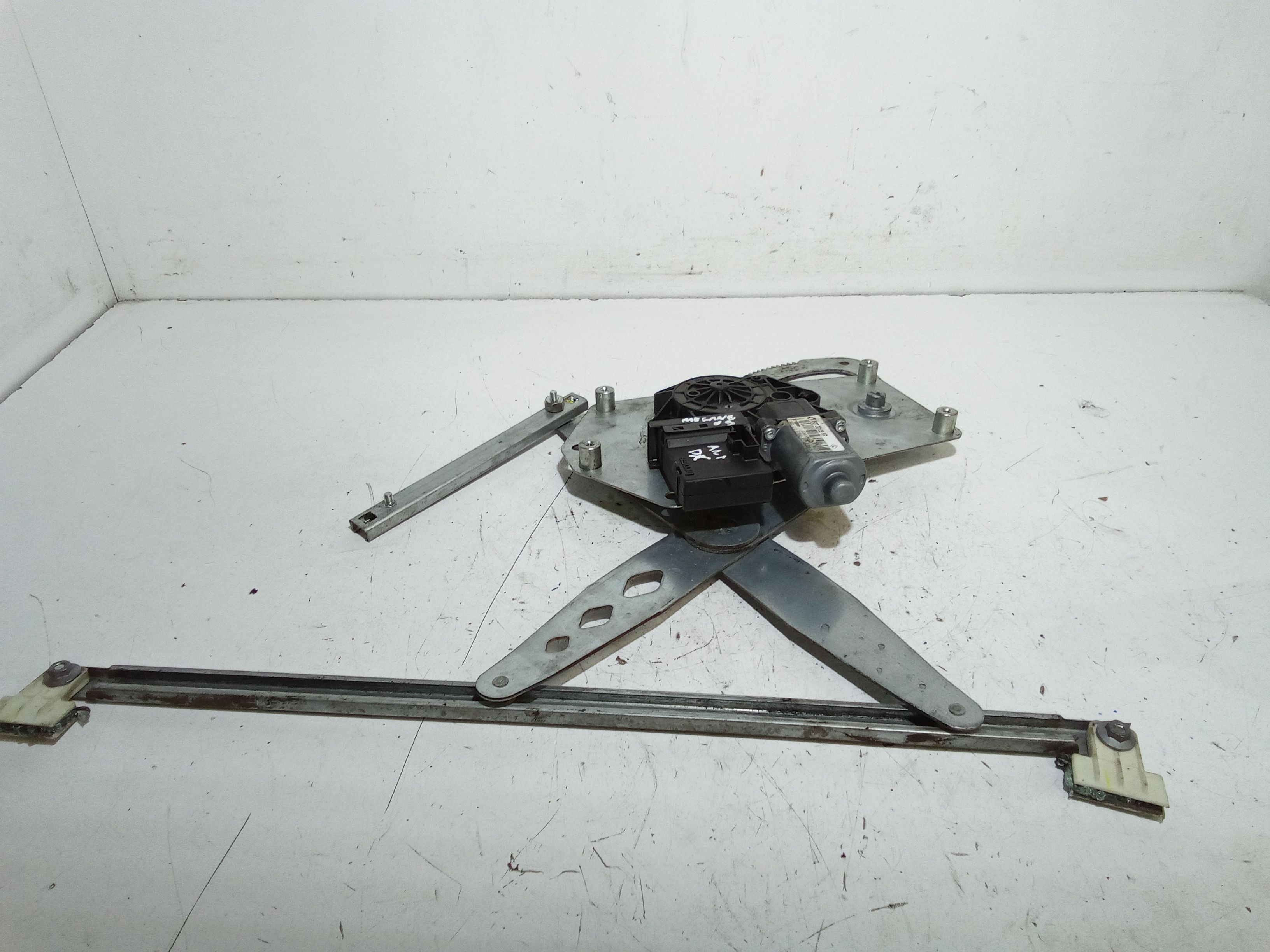 Alzacristallo Porta Ant. Destro Usato