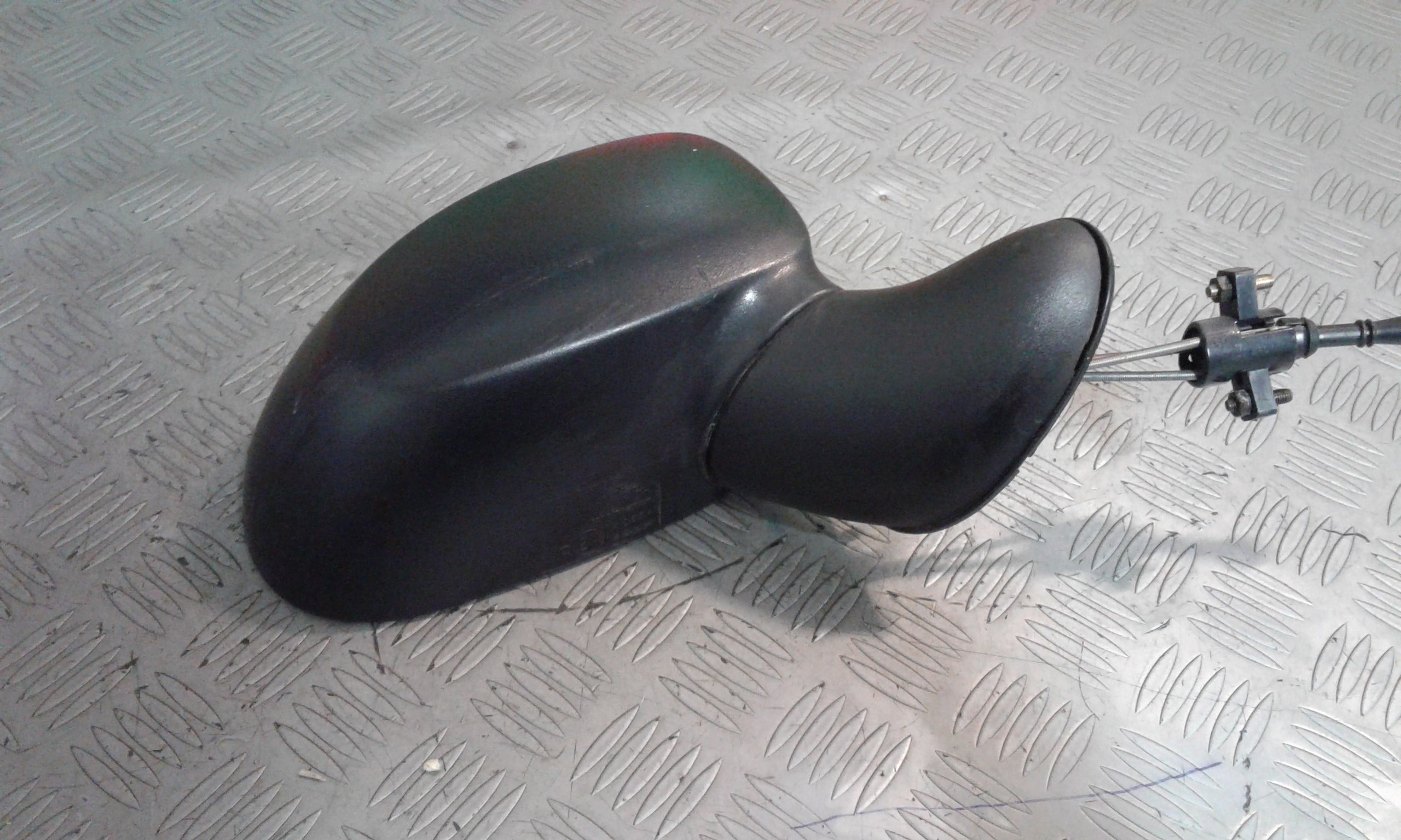 Retrovisore Est. Destro 96600221 Usato