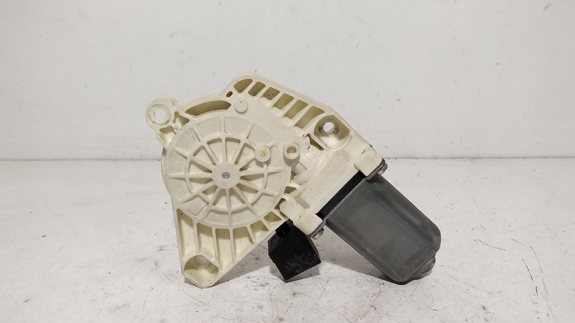 Motorino Alzacristallo Porta Post. Destro A1698202042 Usato