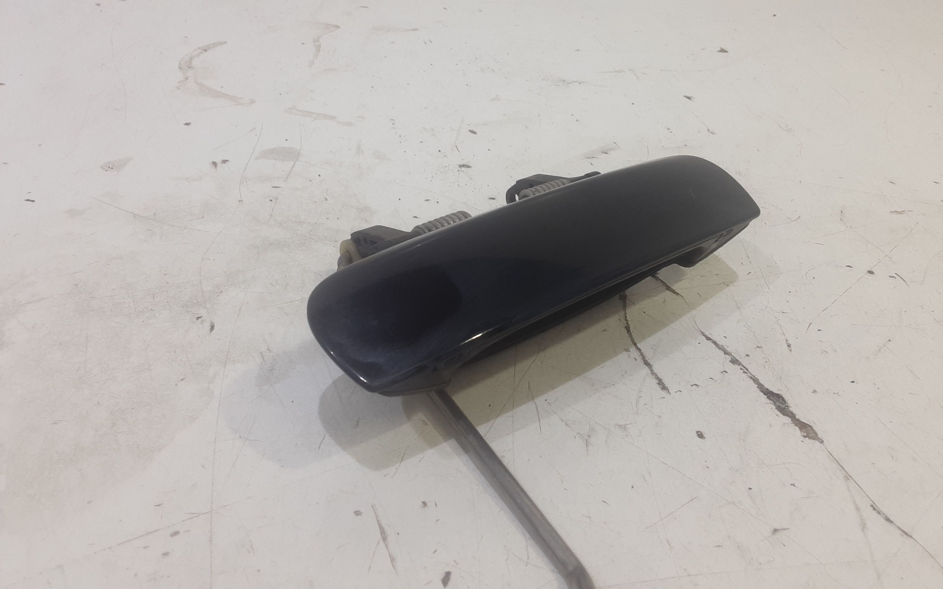 Maniglia Porta Ant. Destro 4F0837208B Usato