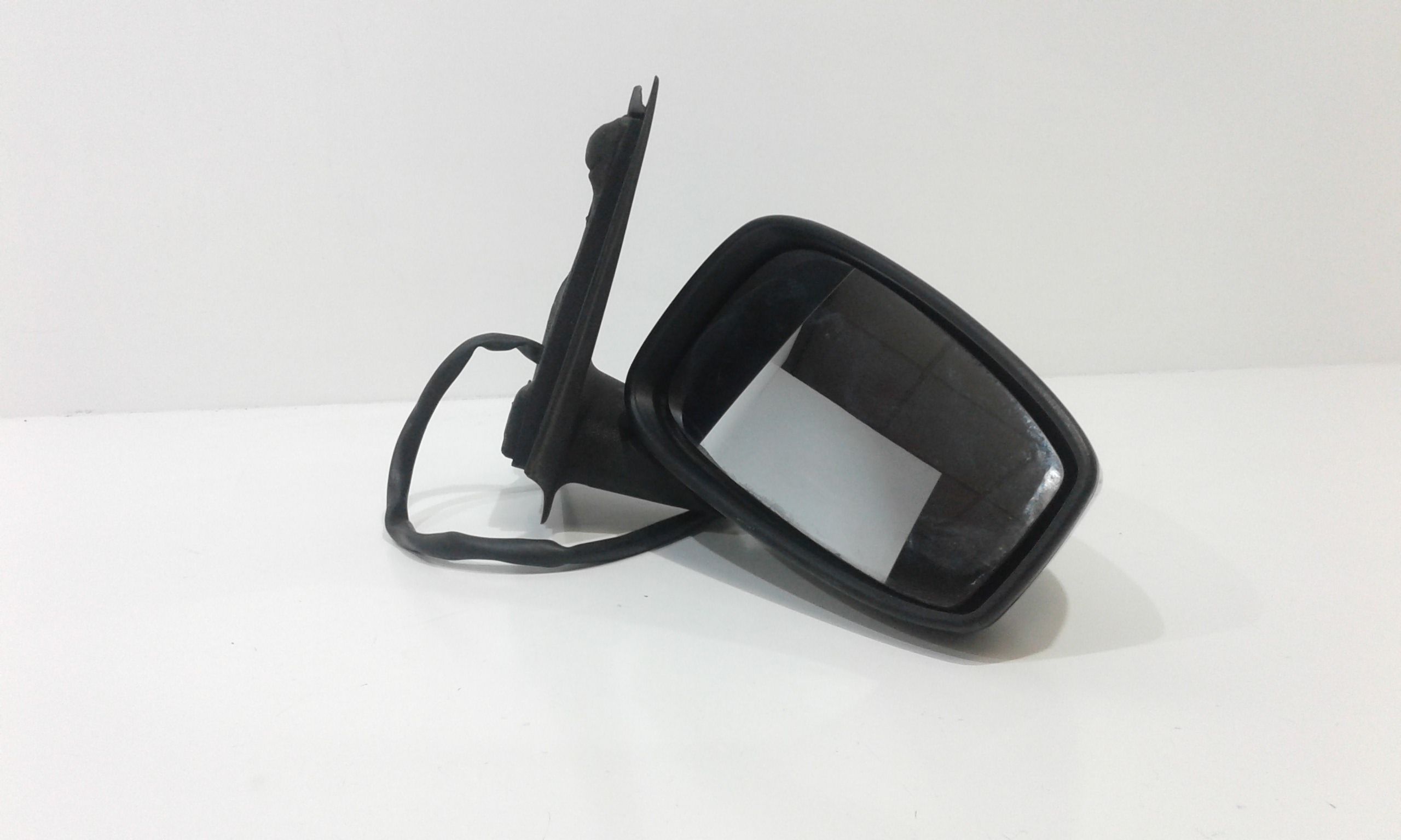 Retrovisore Est. Destro Usato