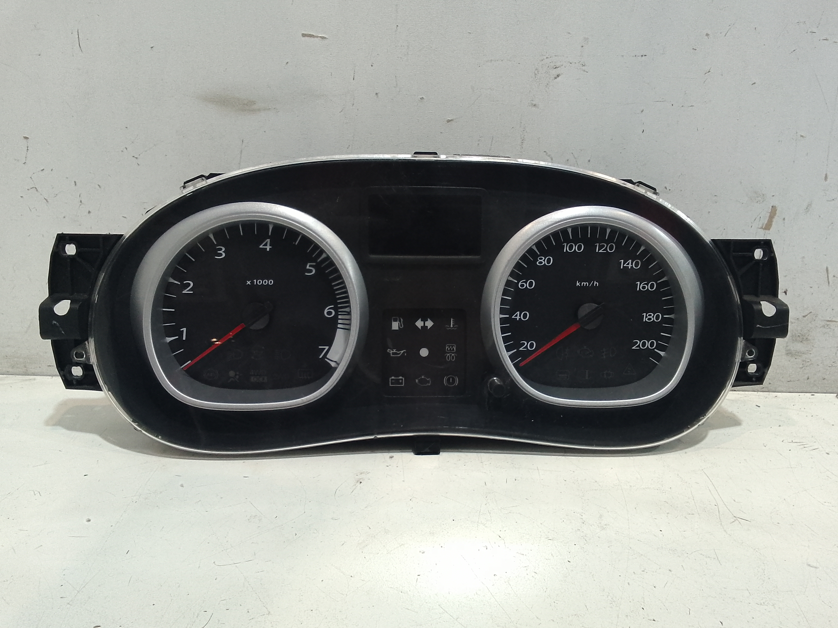 Quadro Portastrumenti Usato