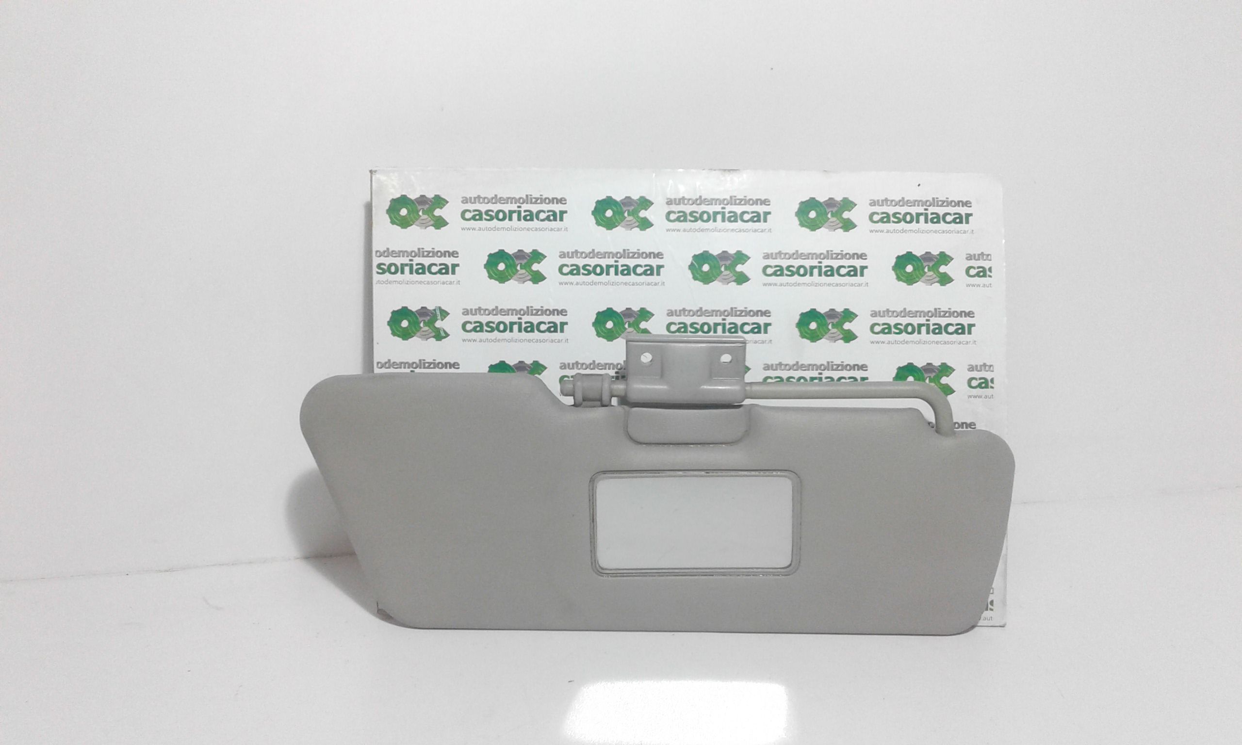 Aletta Parasole Parabrezza Destro 735244339 Usato