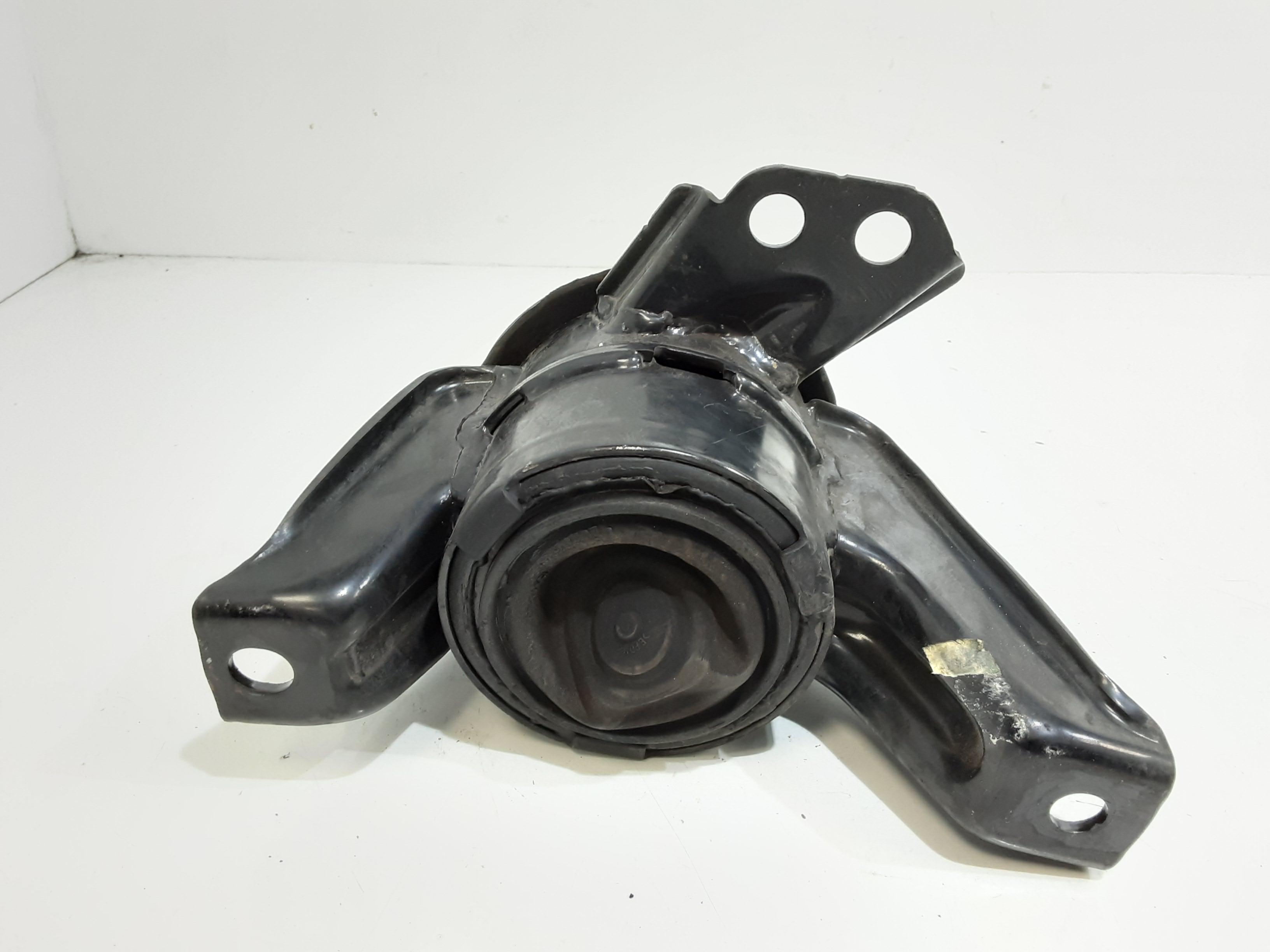 Piastra Alloggiamento Supporto Motore (Con Eventuale Bielletta O Tirante Associato) Usato