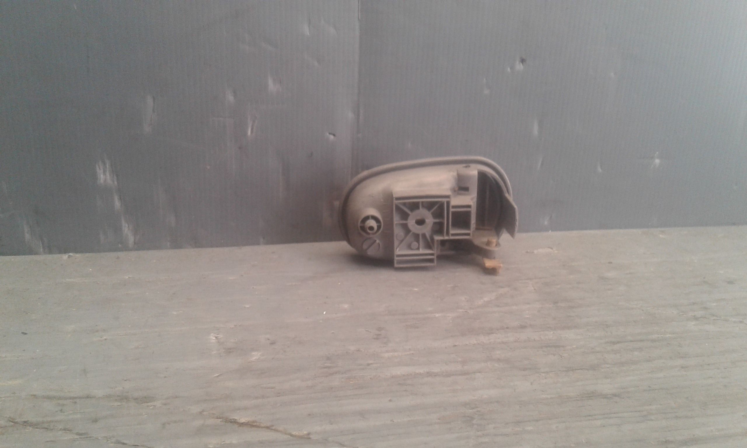 Maniglia Int. Apertura Porta Ant. Sinistro D06159330B05 Usato