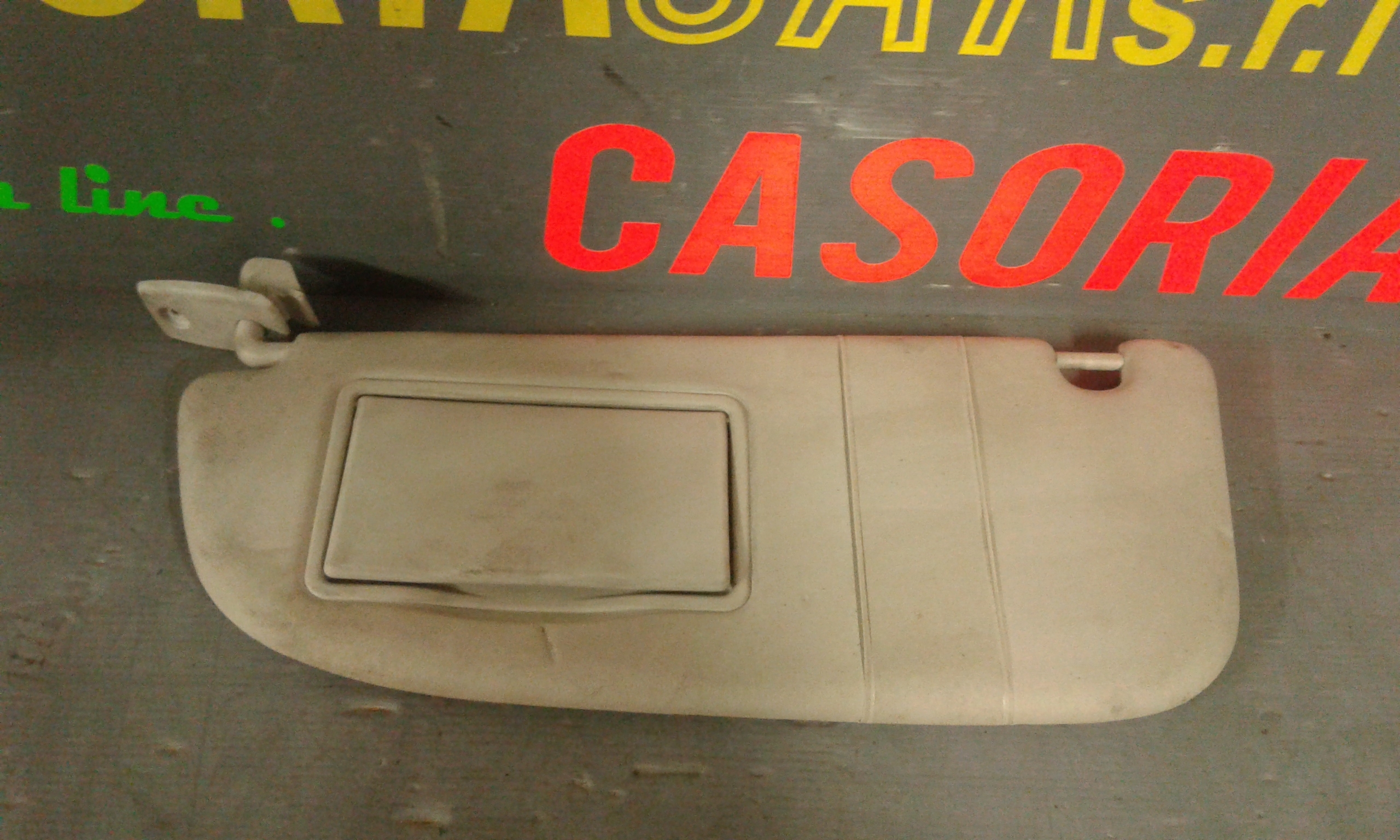 Aletta Parasole Parabrezza Sinistro Usato