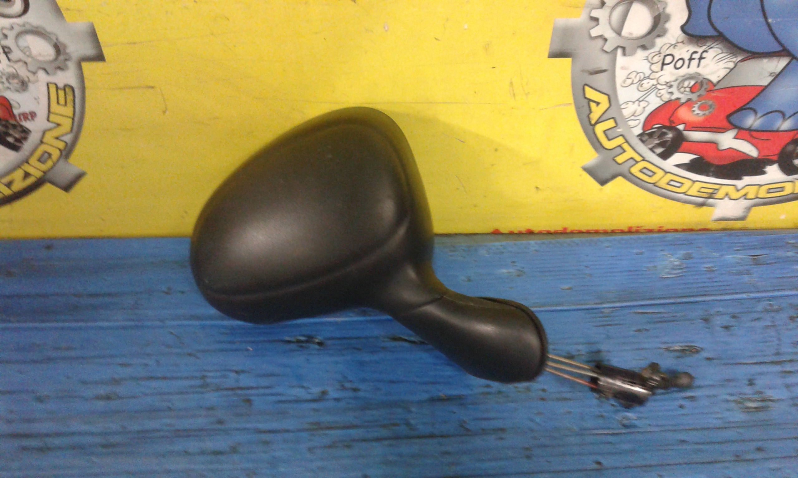 Retrovisore Est. Destro Usato