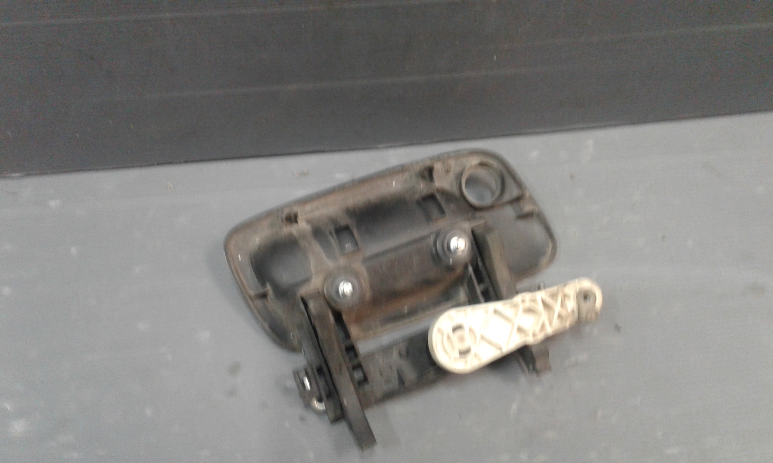 Maniglia Porta Ant. Sinistro 13123663 Usato