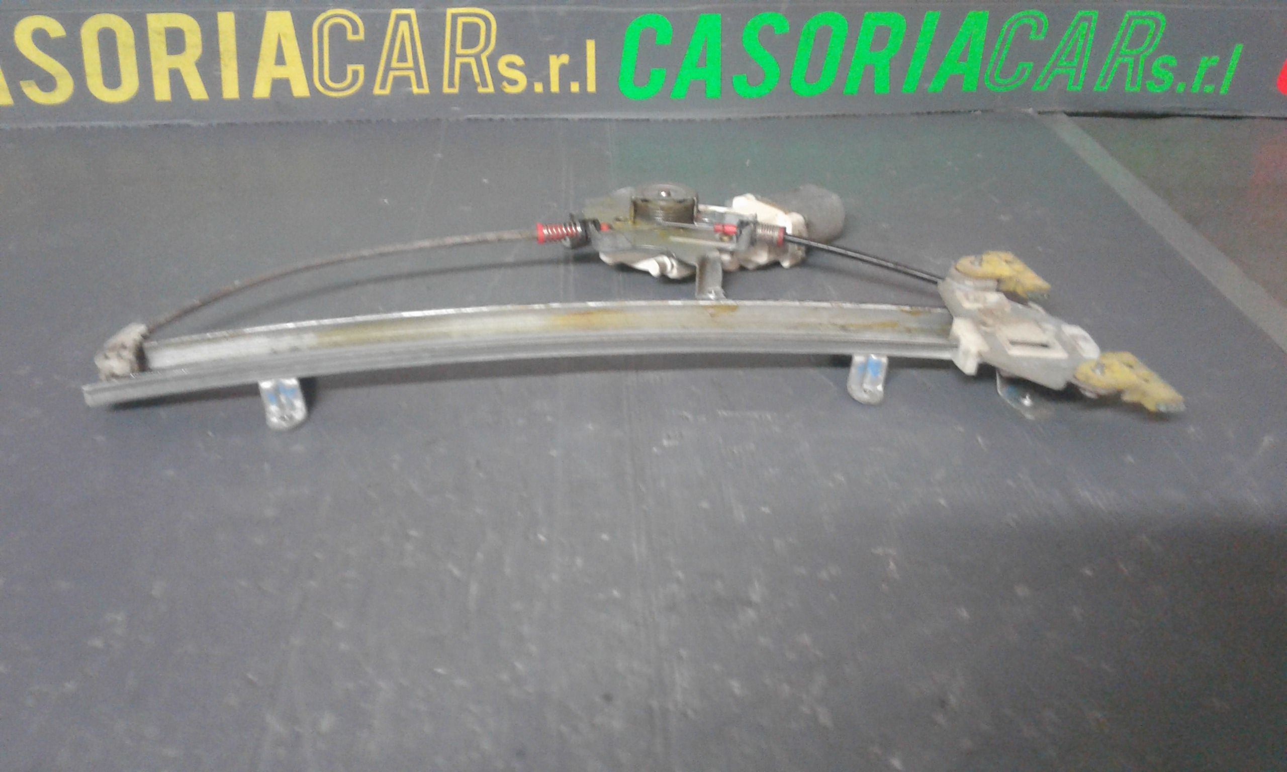 Alzacristallo Porta Ant. Sinistro Usato