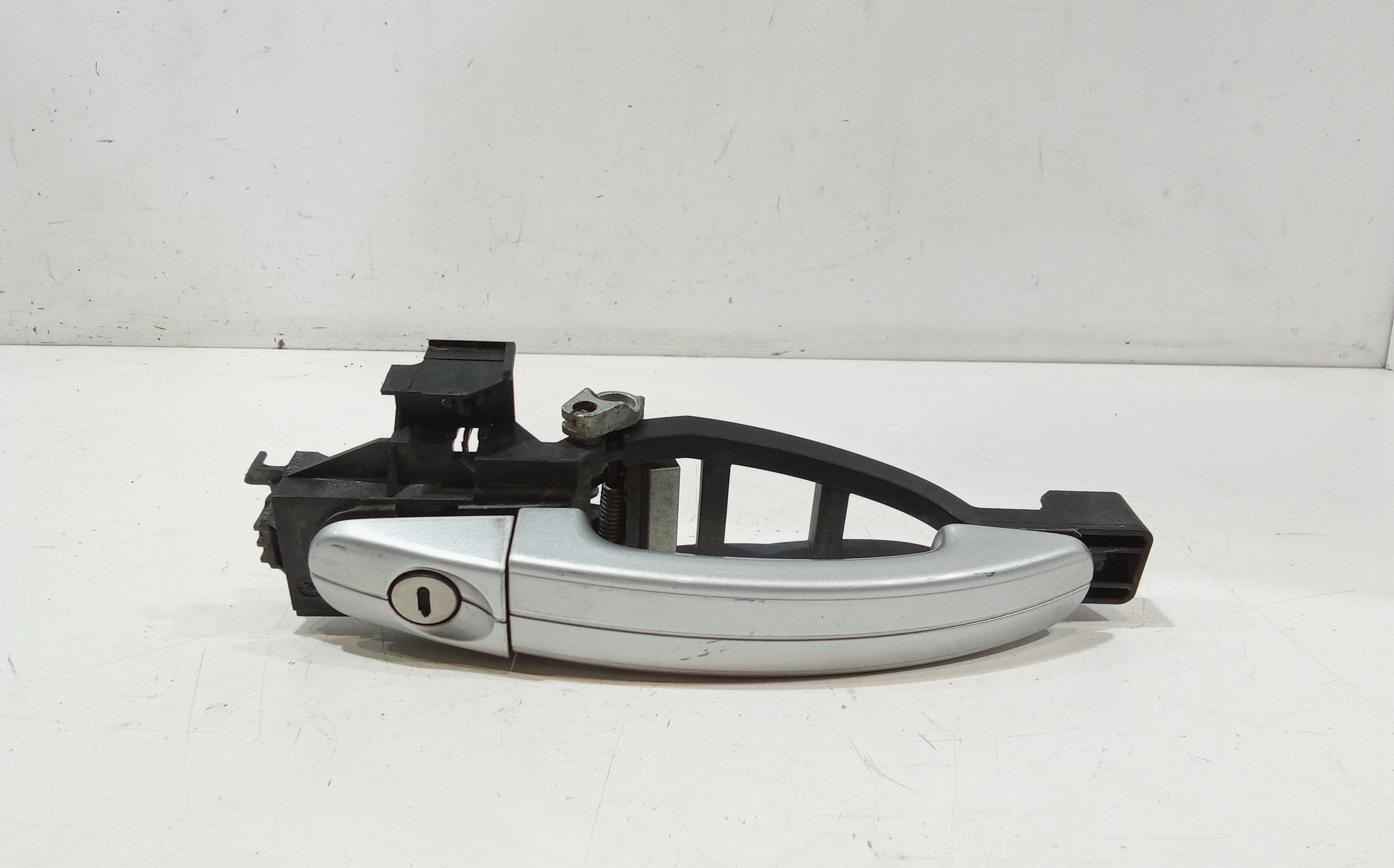 Maniglia Porta Ant. Sinistro 1305822 Usato